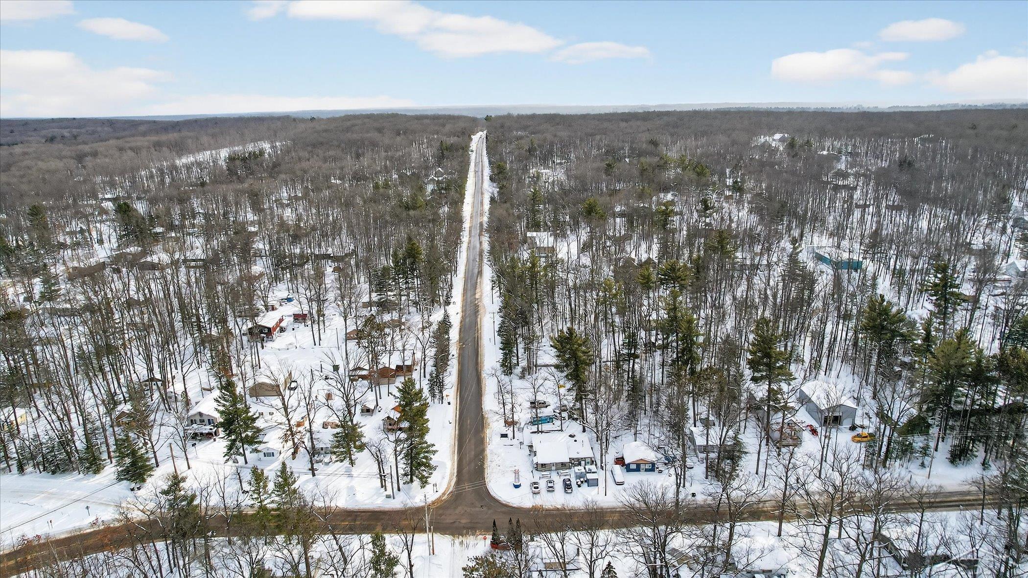 5937 W Higgins Lake Drive, Roscommon, MI, 48653