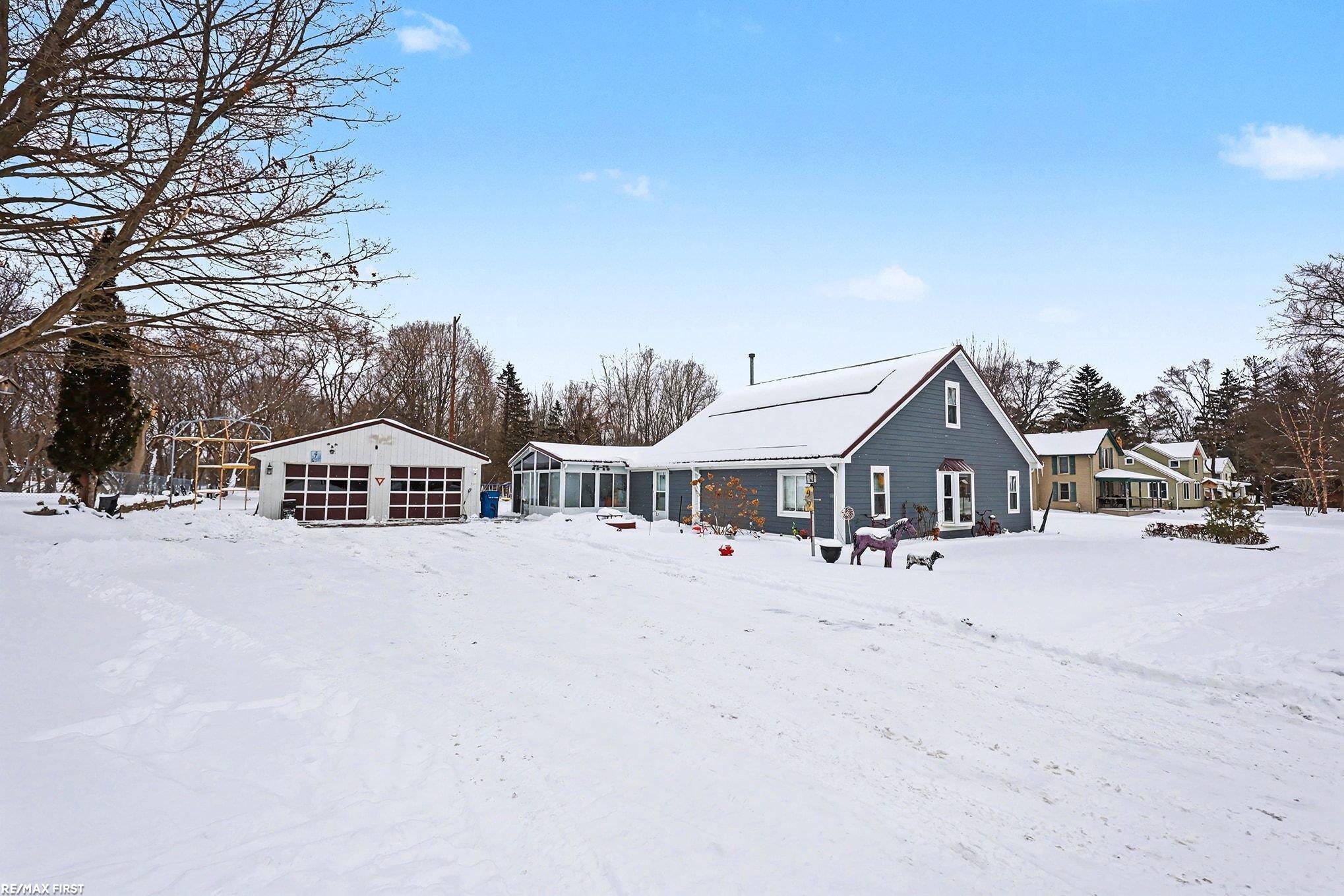 Homes for sale in Leonard, MI | 99 E Elmwood St, Leonard, MI 48367 | MLS# 50198486