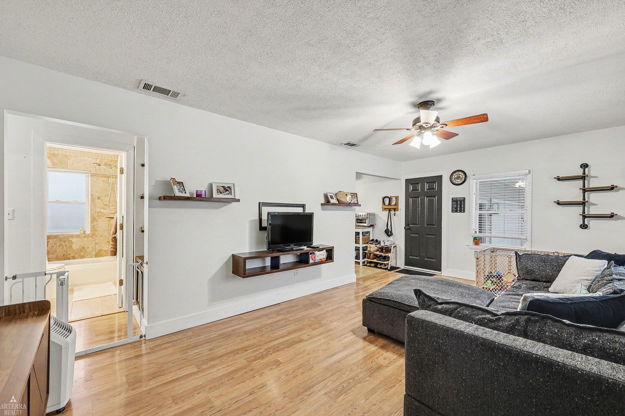 Homes for sale in Shelby Twp, MI | 46822 Huling St, Shelby Twp, MI 48317 | MLS# 50198496