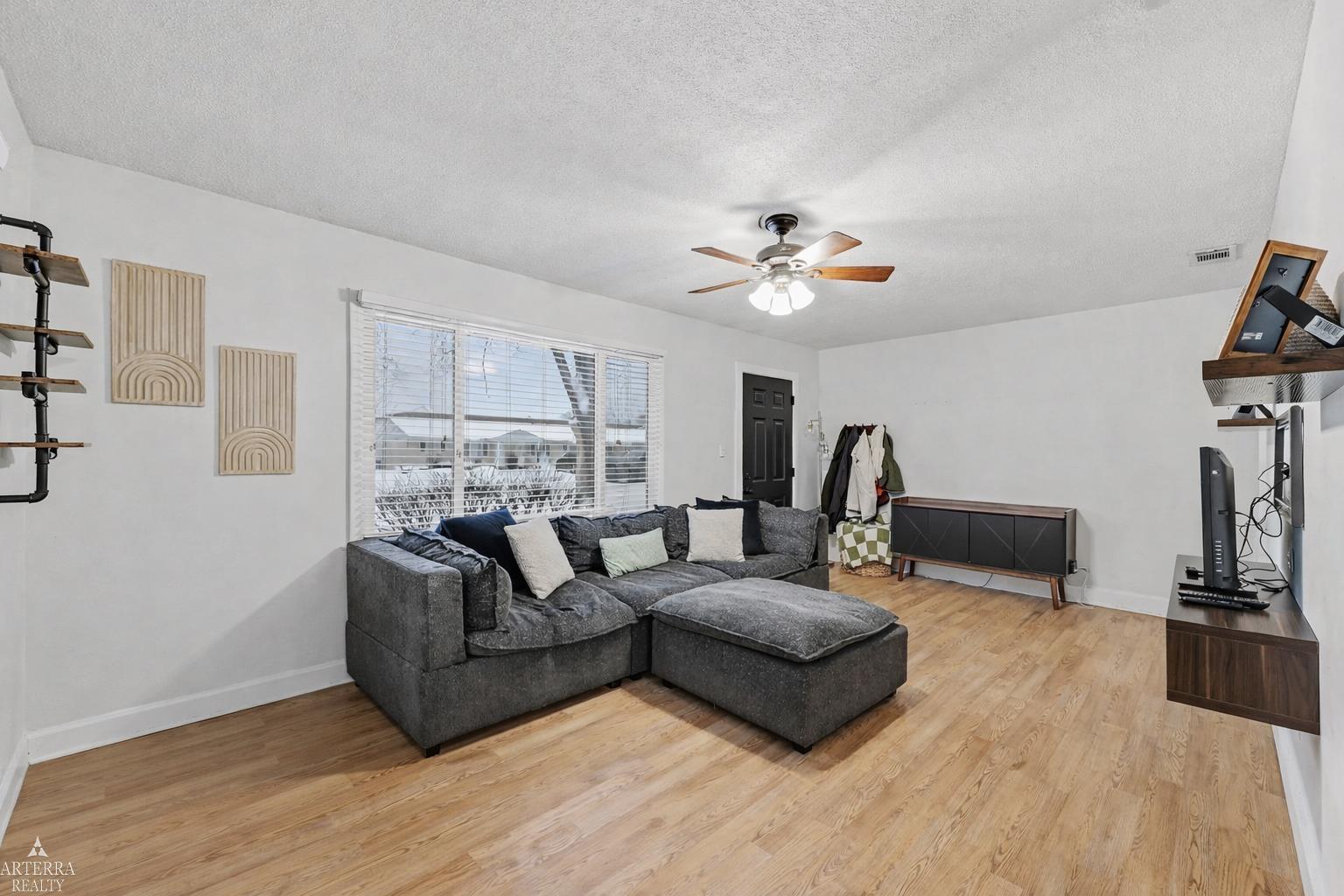 46822 Huling Street, Shelby Twp, MI, 48317