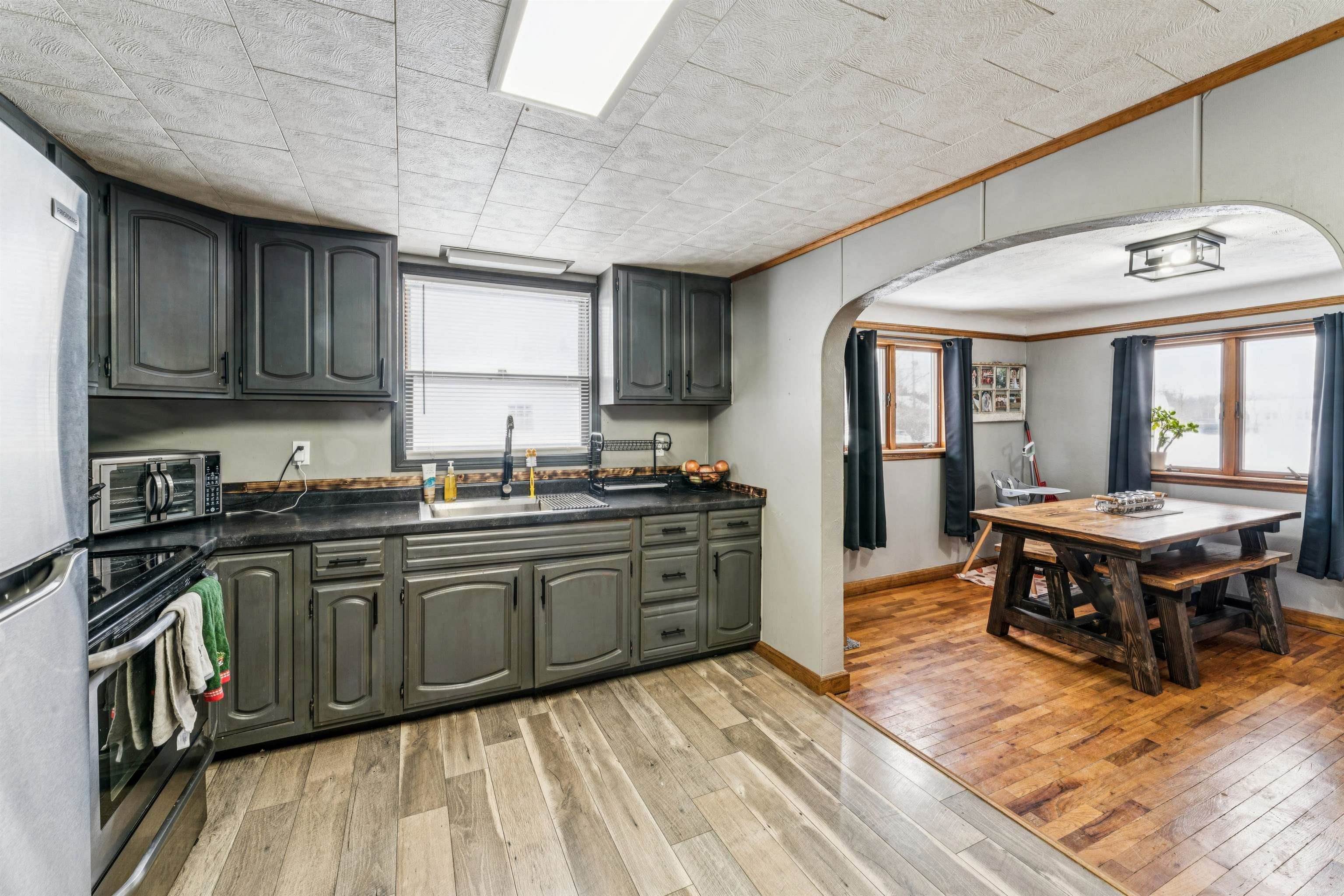 3209 Hospers Street, Grand Blanc, MI, 48439