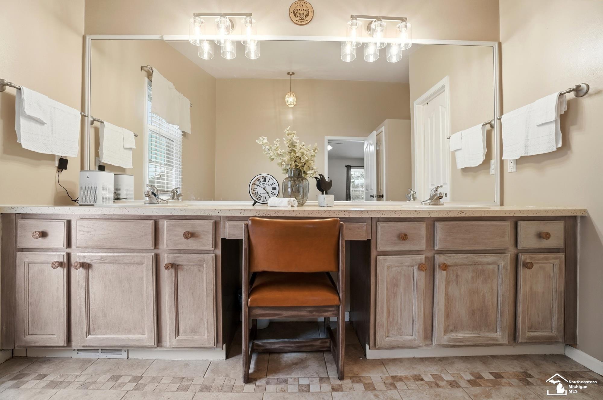 830 Kings Park Road, Monroe, MI, 48161