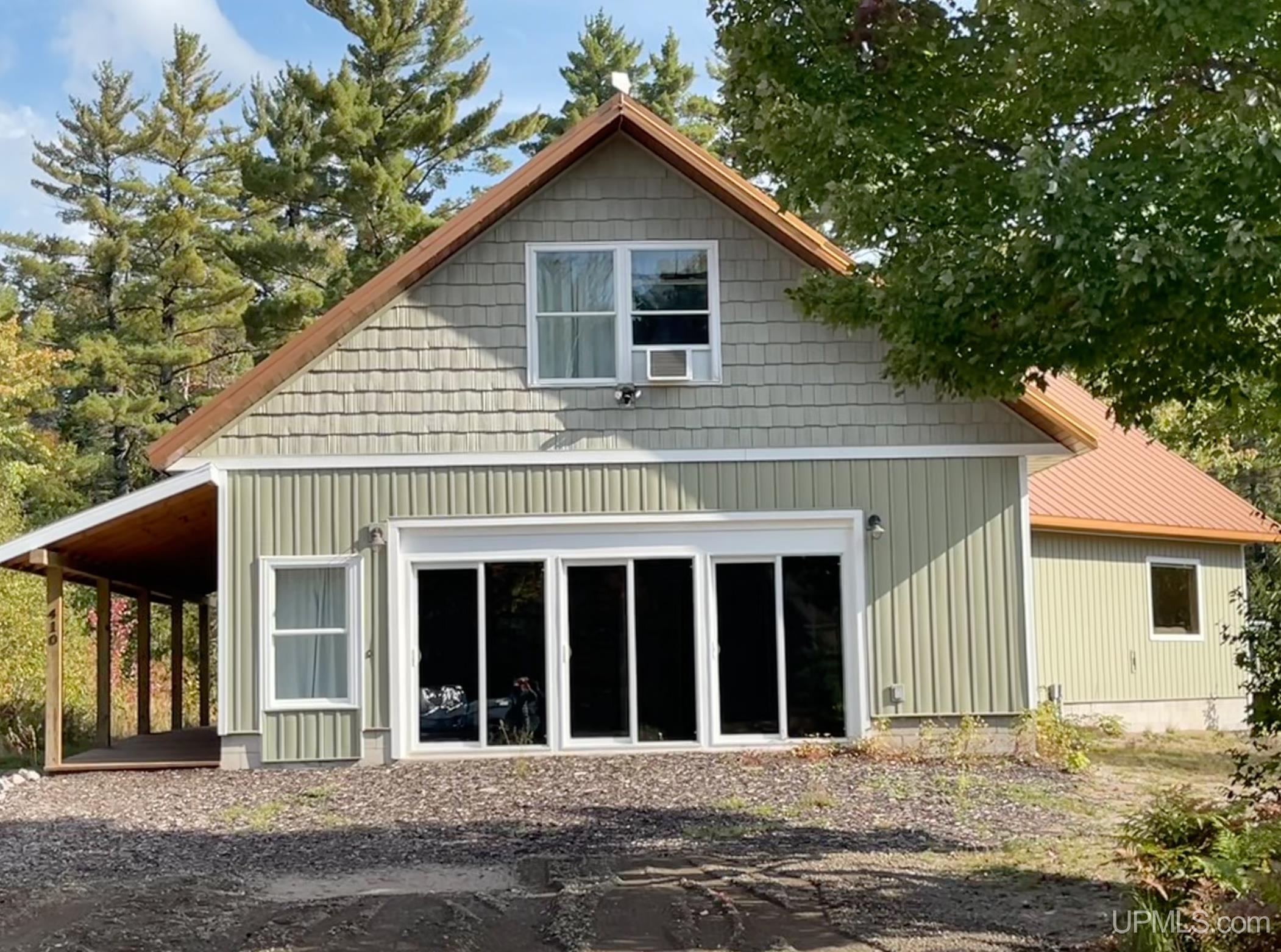 Homes for sale in Michigamme, MI | 410 Pesheeke Grade Rd, Michigamme, MI 49861 | MLS# 50198510