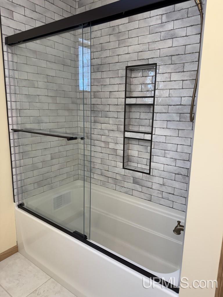 E4650 M28 Highway, Au Train, MI, 49806