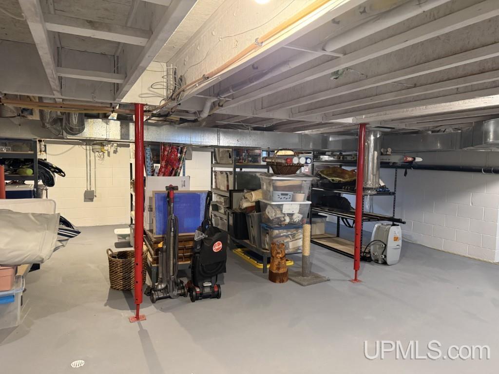 E4650 M28 Highway, Au Train, MI, 49806