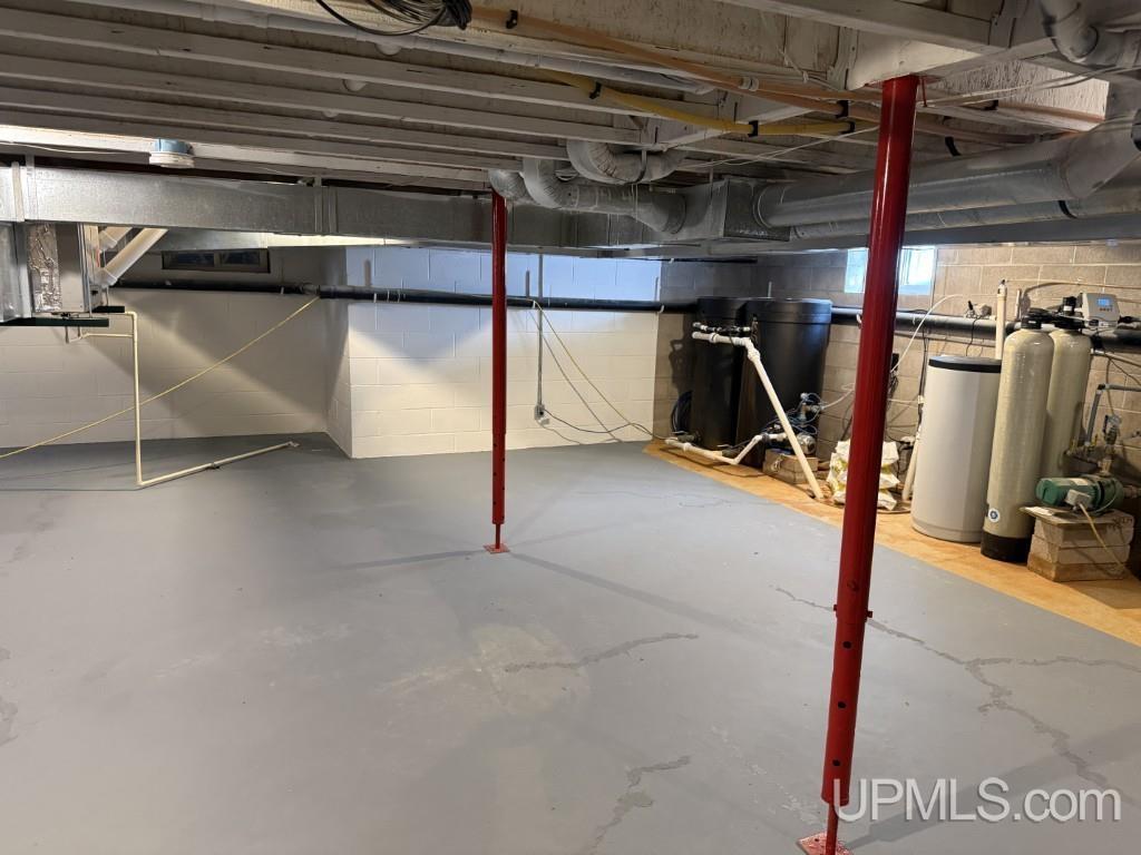 E4650 M28 Highway, Au Train, MI, 49806