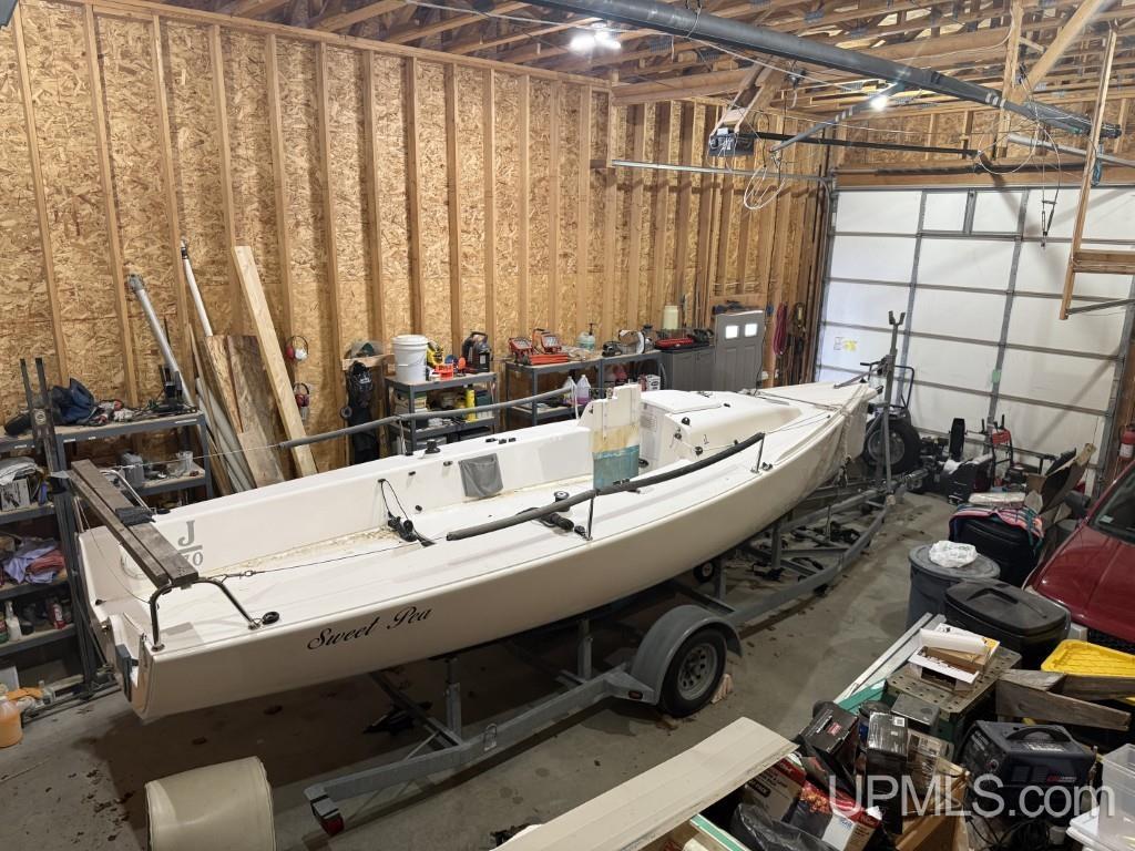 E4650 M28 Highway, Au Train, MI, 49806