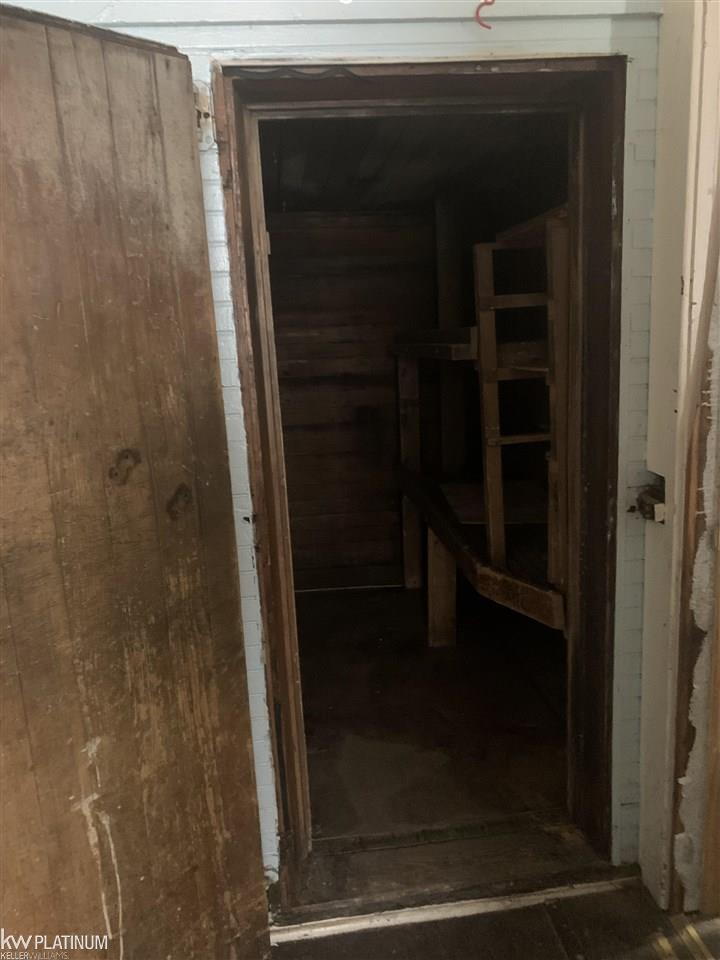 1203 Varney Street, Port Huron, MI, 48060