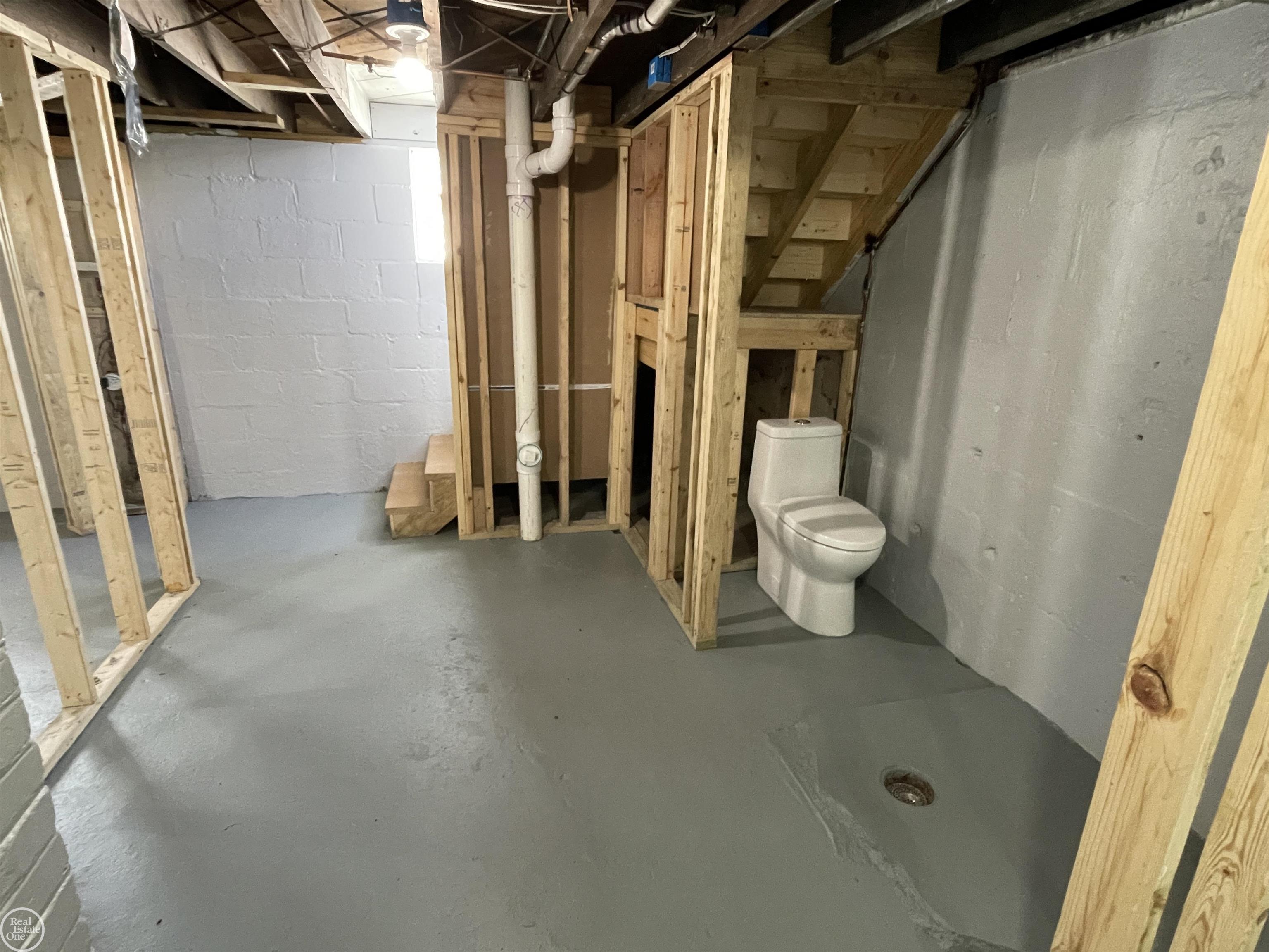 Homes for sale in Port Huron City St Clair, MI | 1133 Chestnut St, Port Huron City St Clair, MI 48060 | MLS# 58050198528