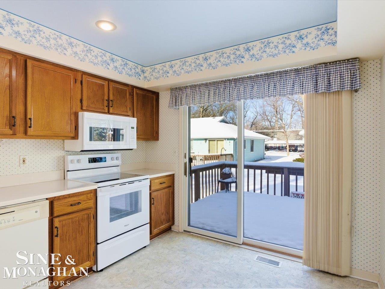 Port Huron, MI, 48060