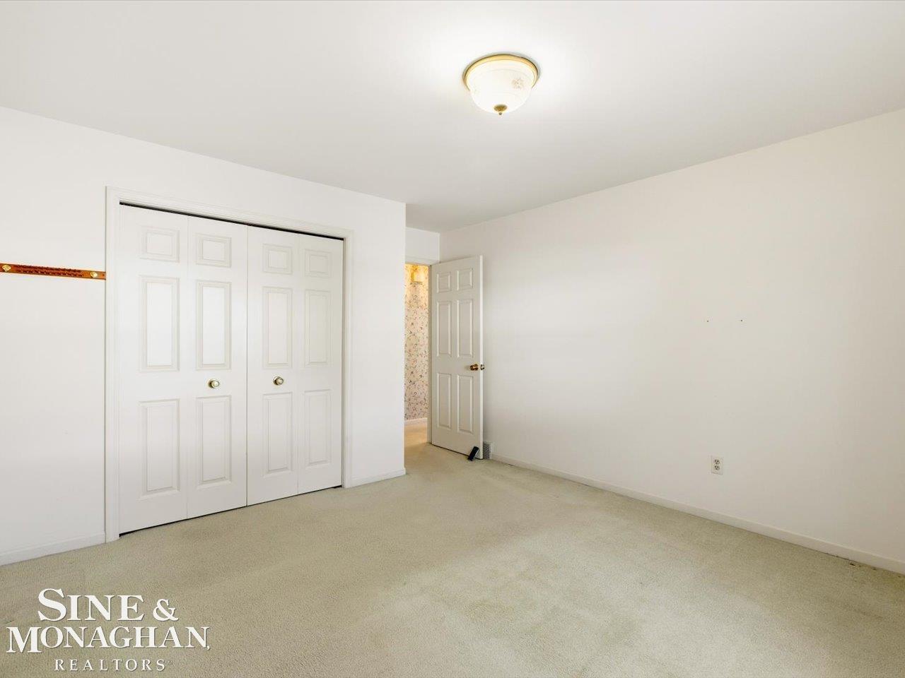 Port Huron, MI, 48060