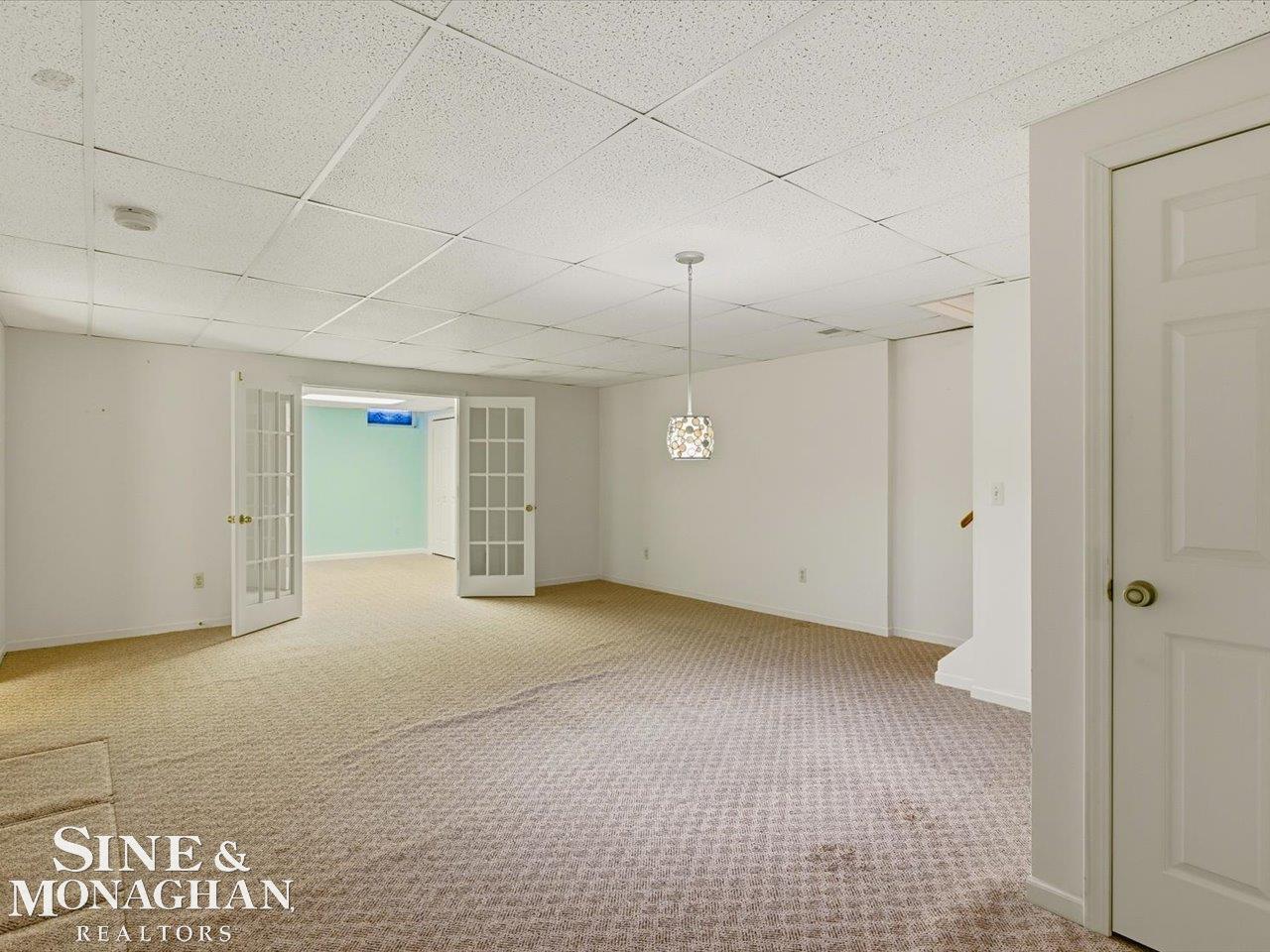 Port Huron, MI, 48060