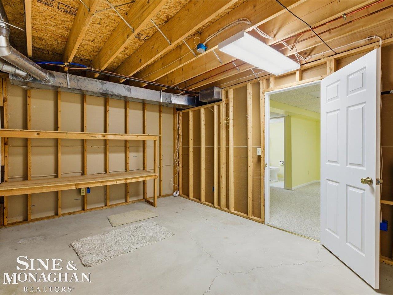 Port Huron, MI, 48060