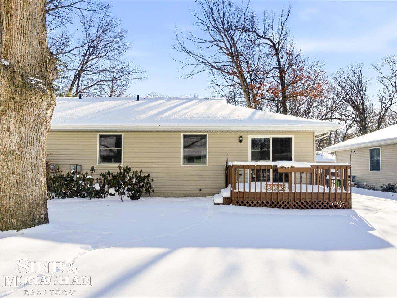 Port Huron, MI, 48060