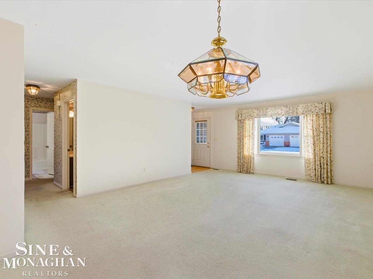 Port Huron, MI, 48060