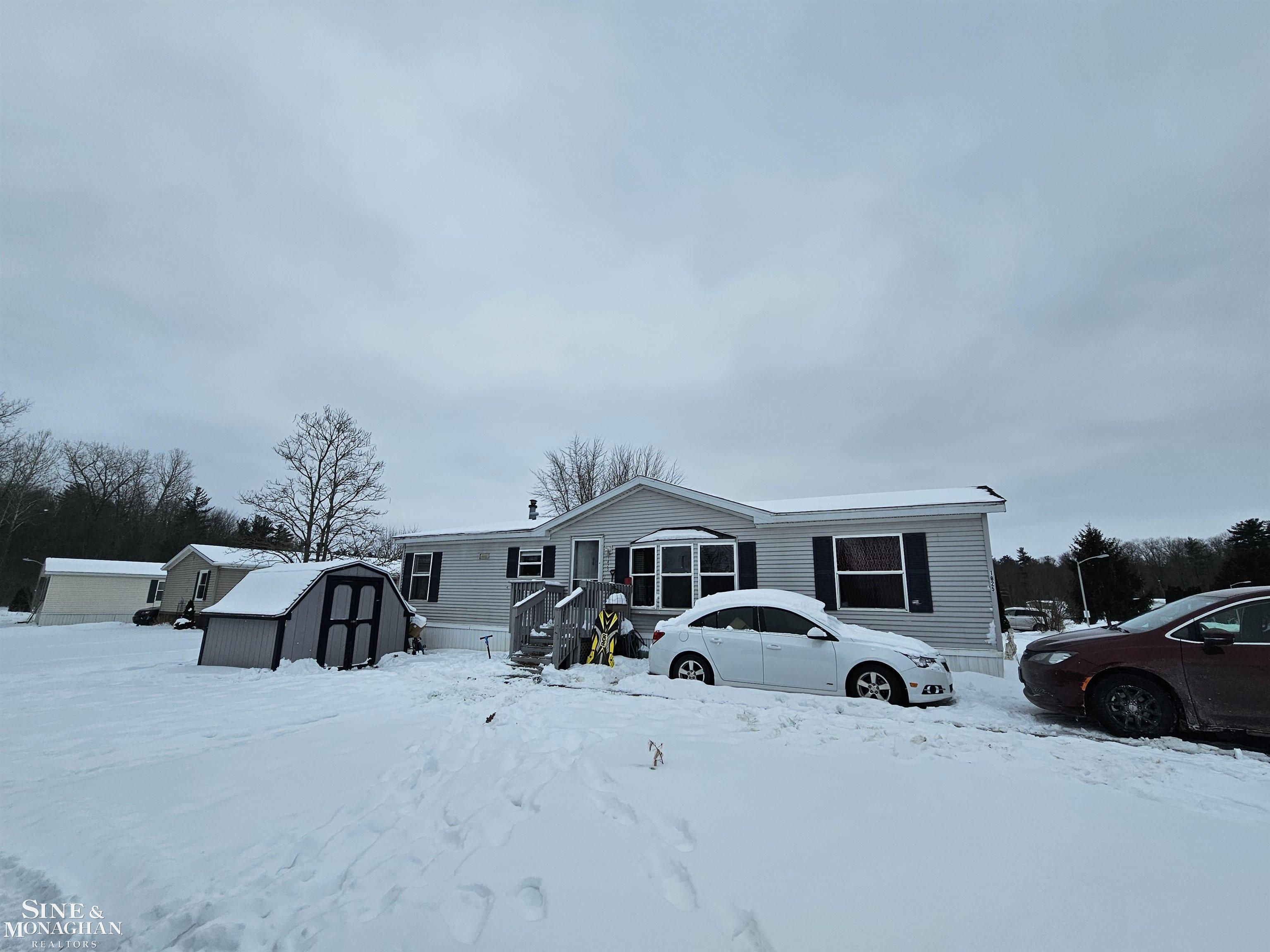 Homes for sale in Columbus Township St Clair, MI | 1825 Ponderosa Rd, Columbus Township St Clair, MI 48063 | MLS# 58050198571