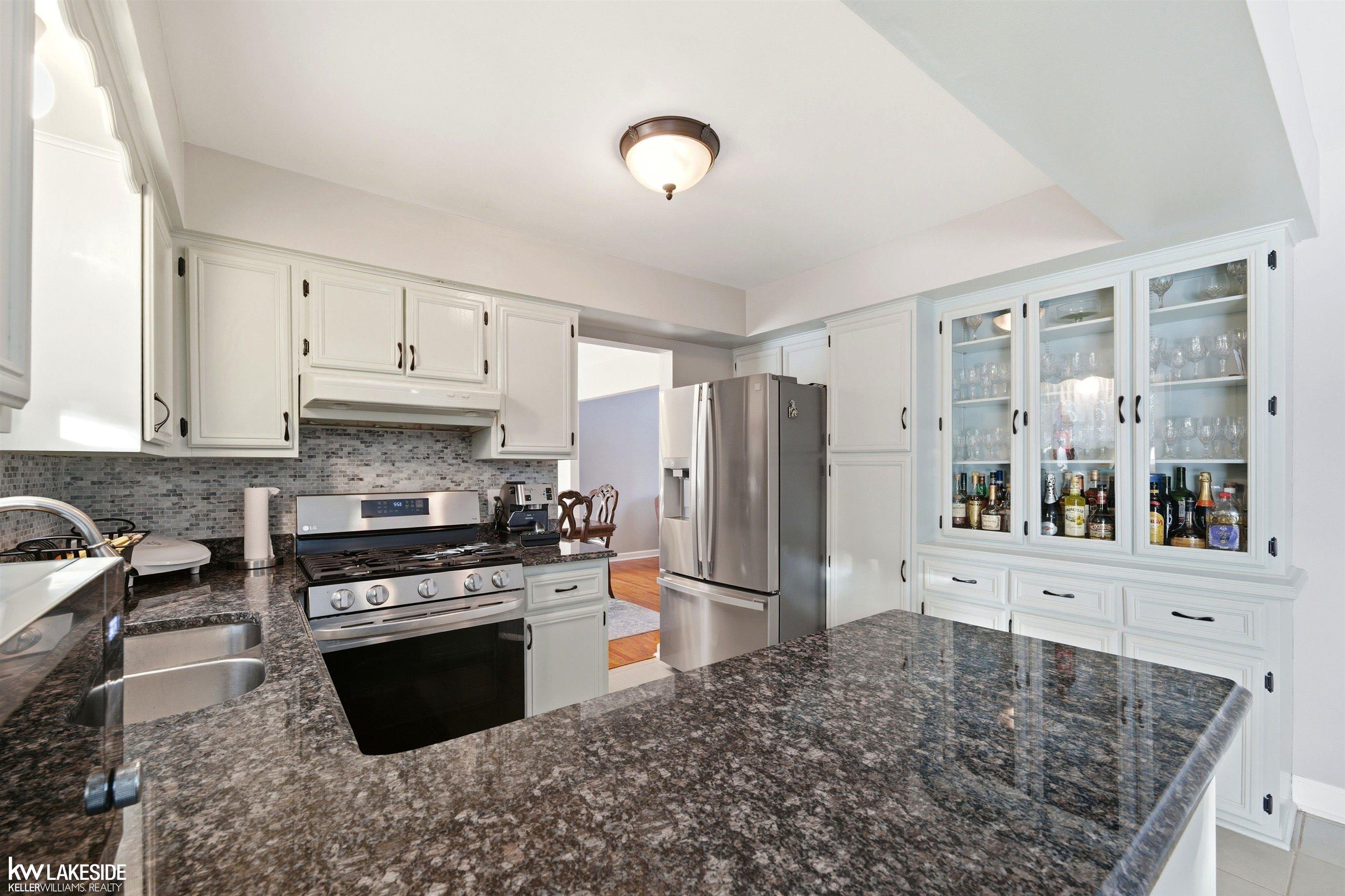 Sterling Heights, MI, 48413