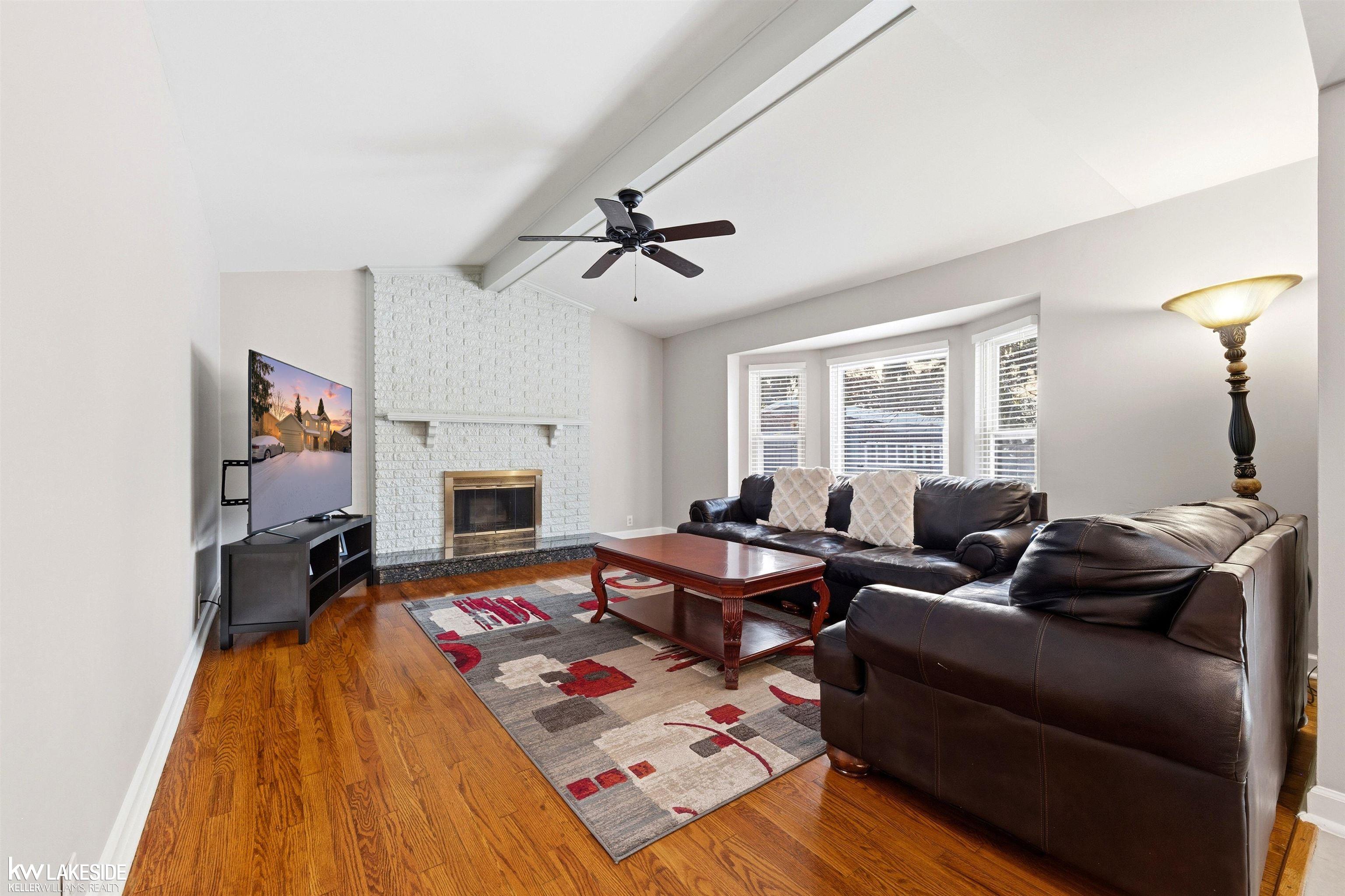 Sterling Heights, MI, 48413