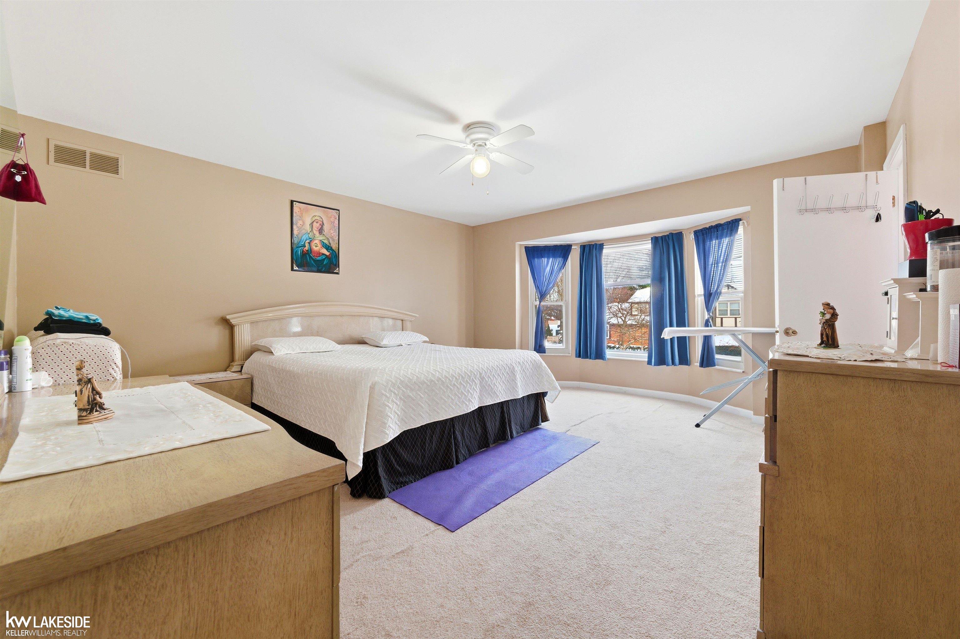 Sterling Heights, MI, 48413