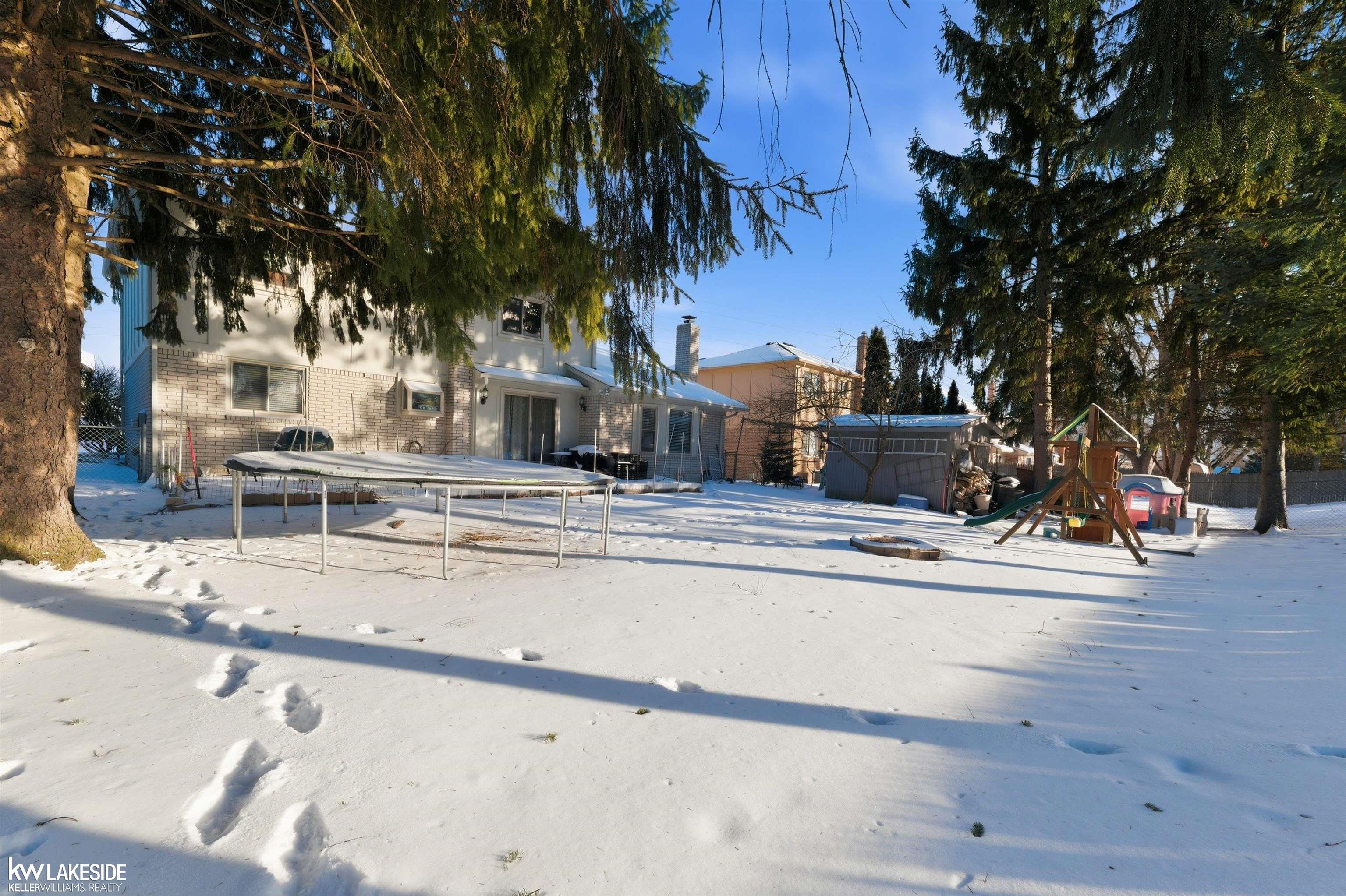 Sterling Heights, MI, 48413