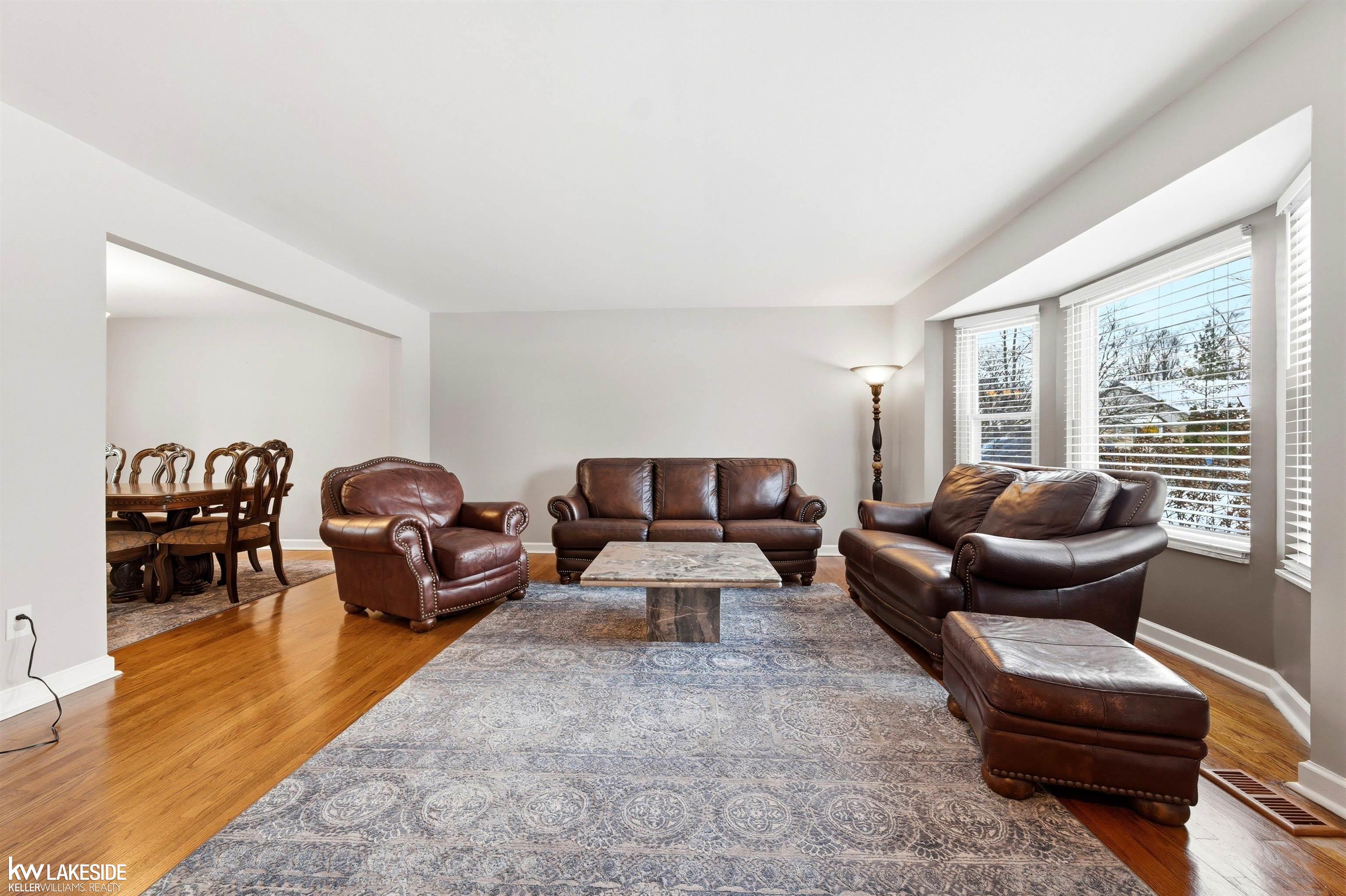 Sterling Heights, MI, 48413