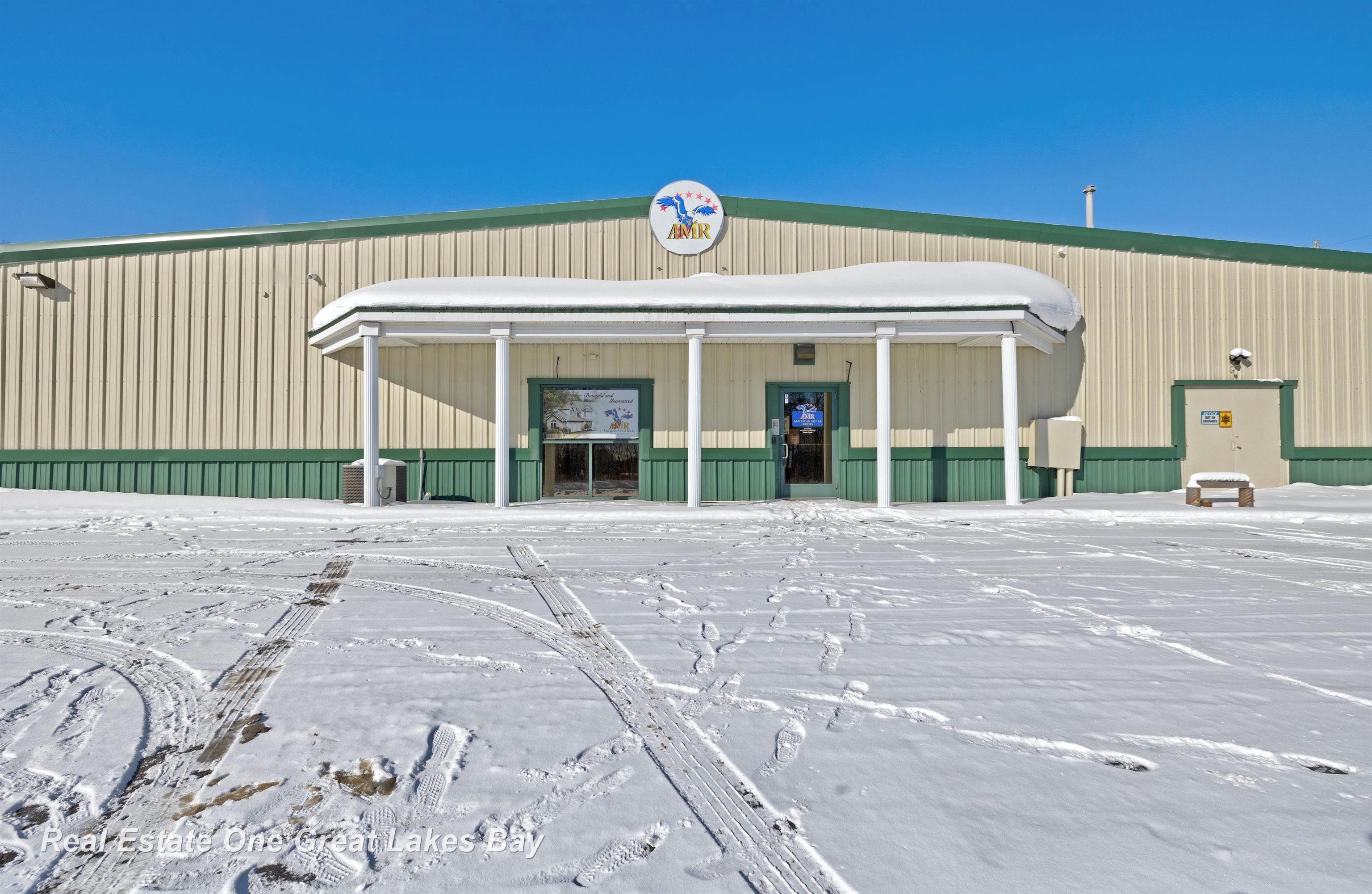 1875 Lansing Road, Charlotte, MI, 48813