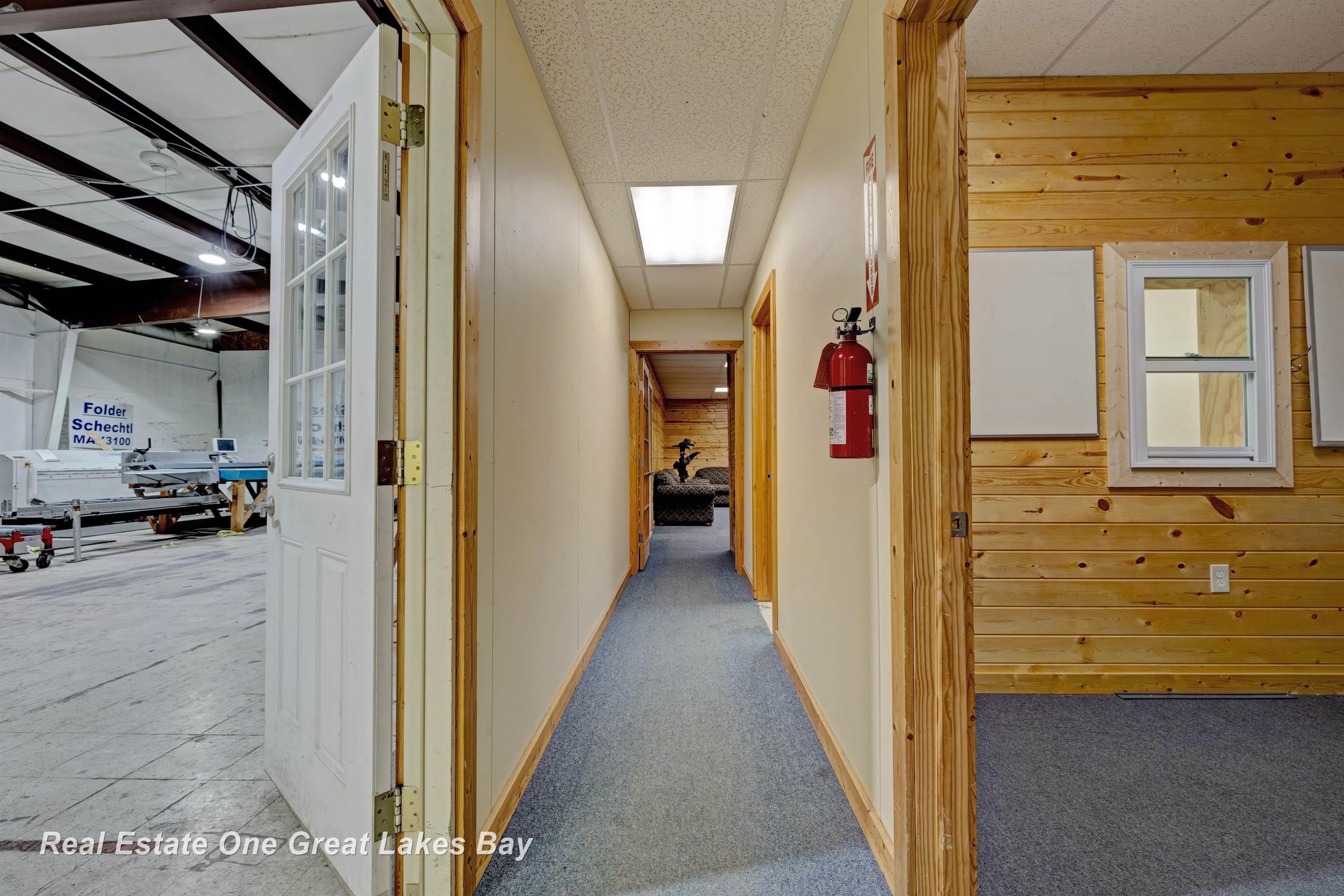 1875 Lansing Road, Charlotte, MI, 48813