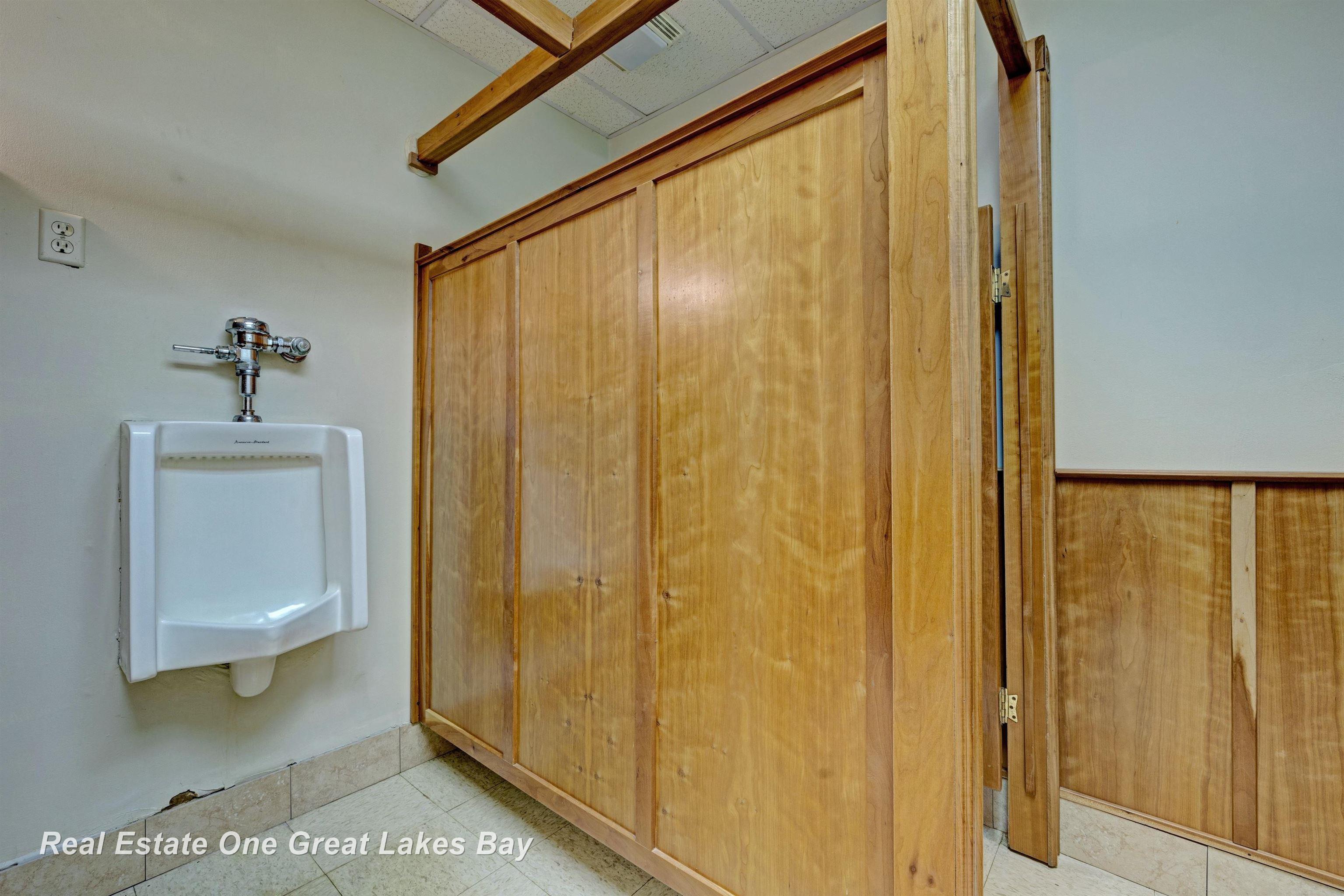 1875 Lansing Road, Charlotte, MI, 48813