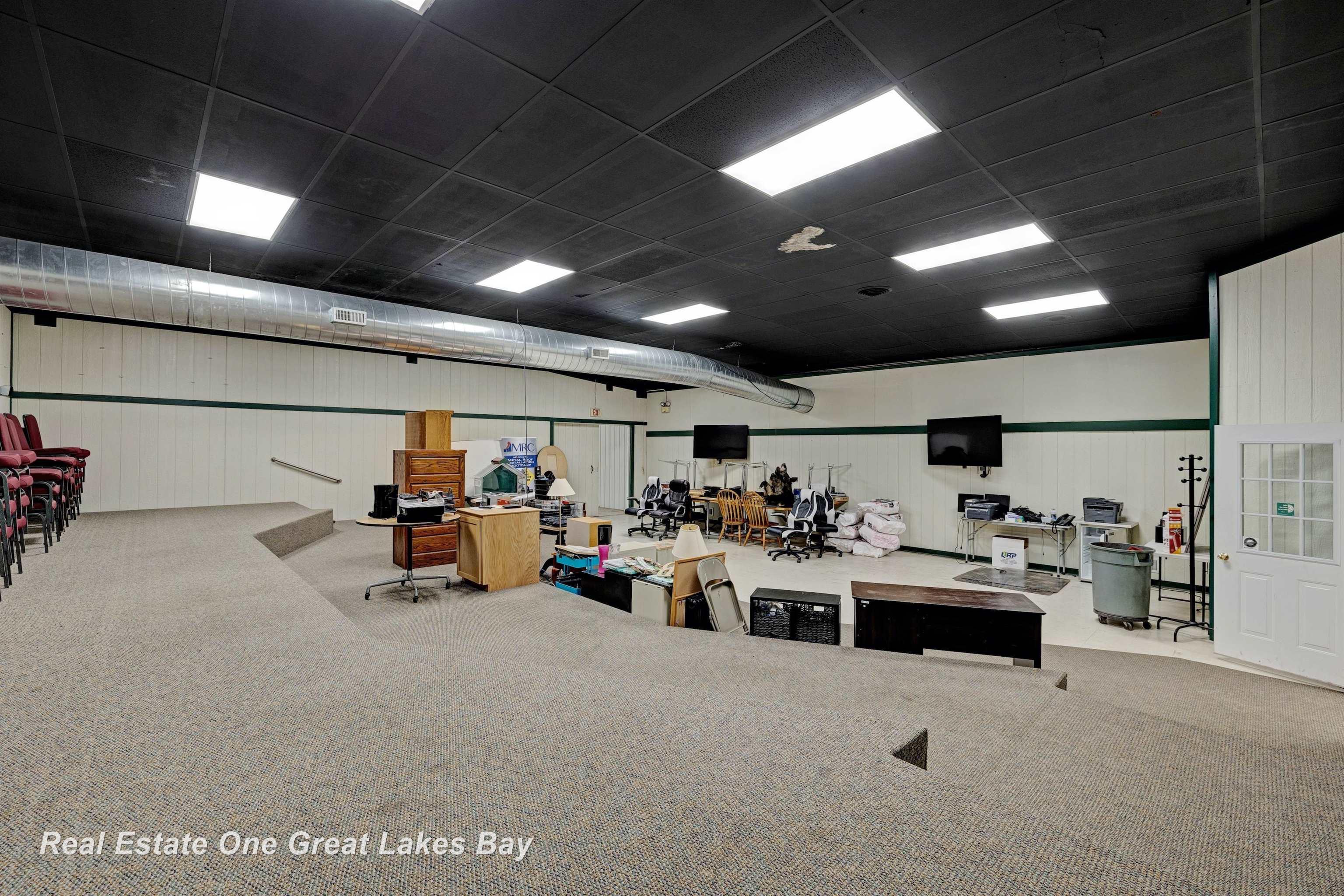 1875 Lansing Road, Charlotte, MI, 48813