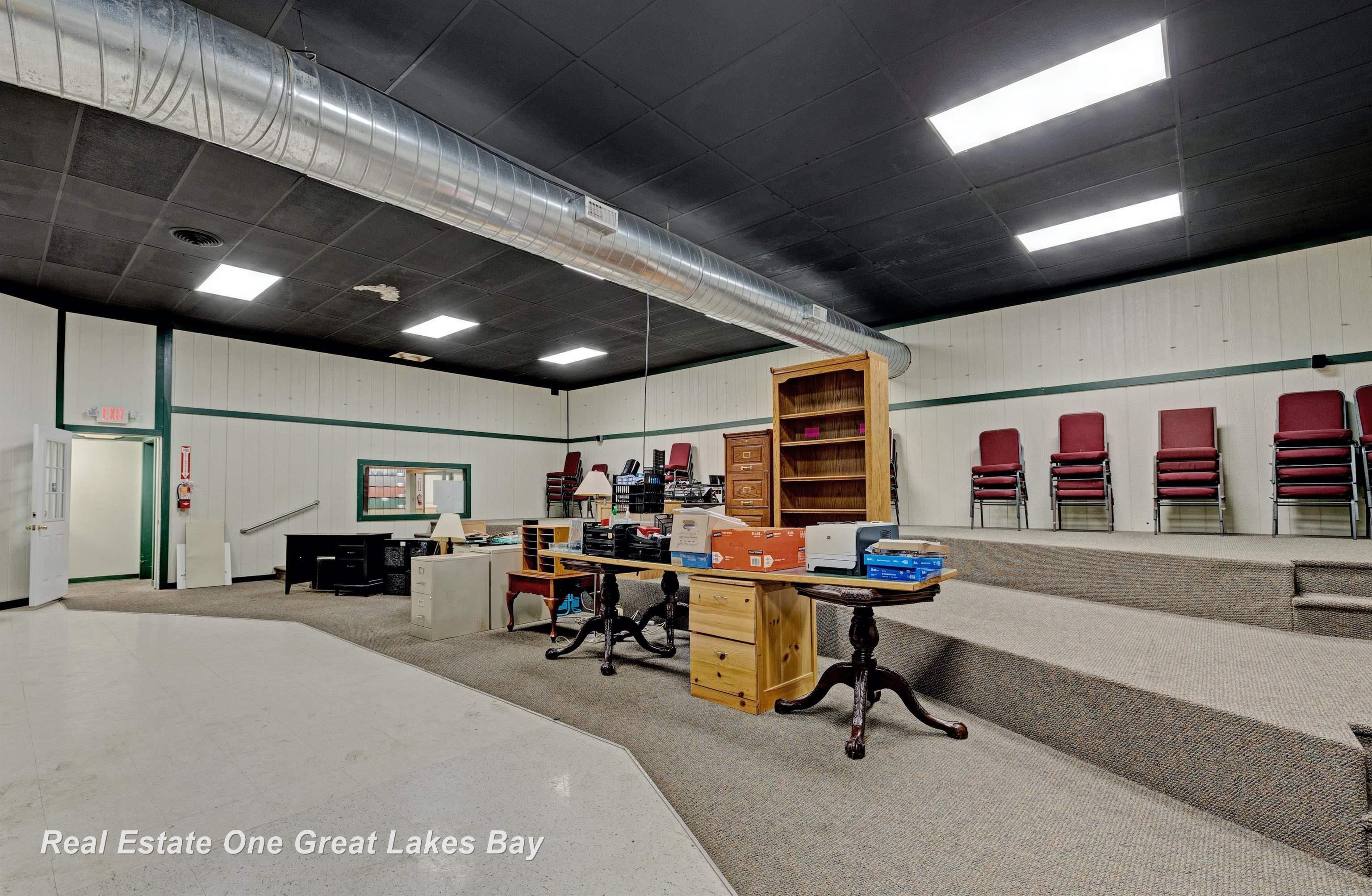 1875 Lansing Road, Charlotte, MI, 48813