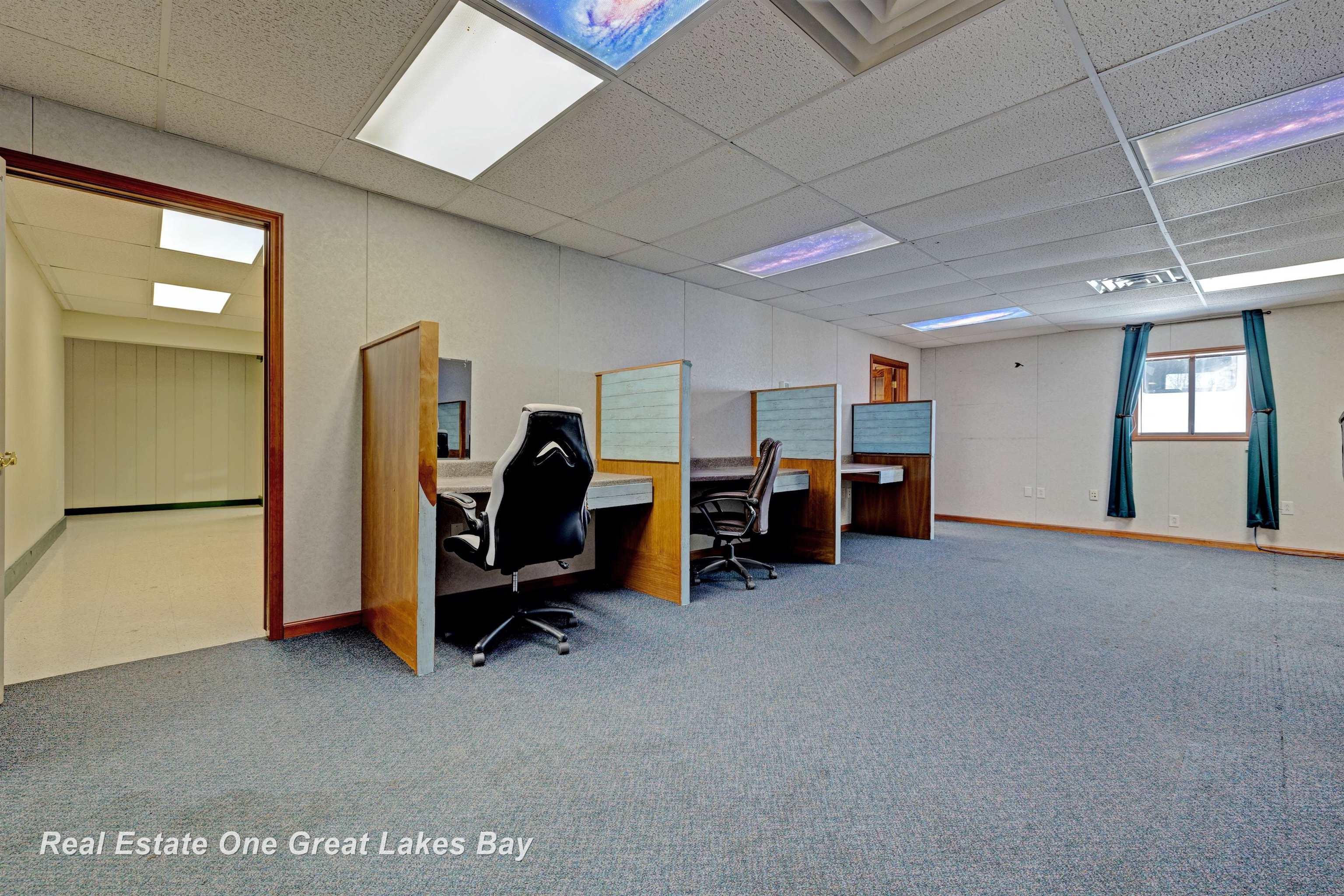 1875 Lansing Road, Charlotte, MI, 48813