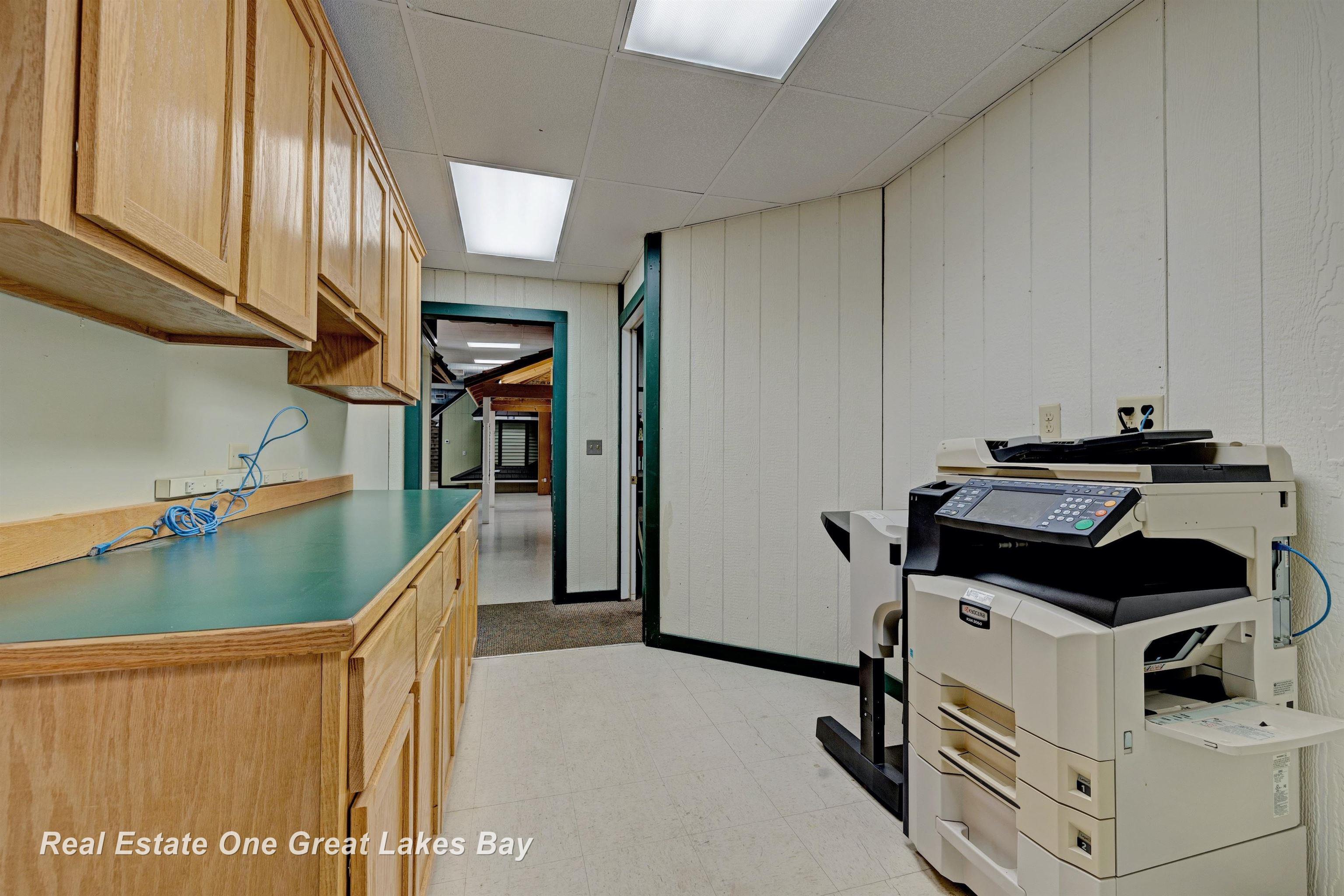 1875 Lansing Road, Charlotte, MI, 48813