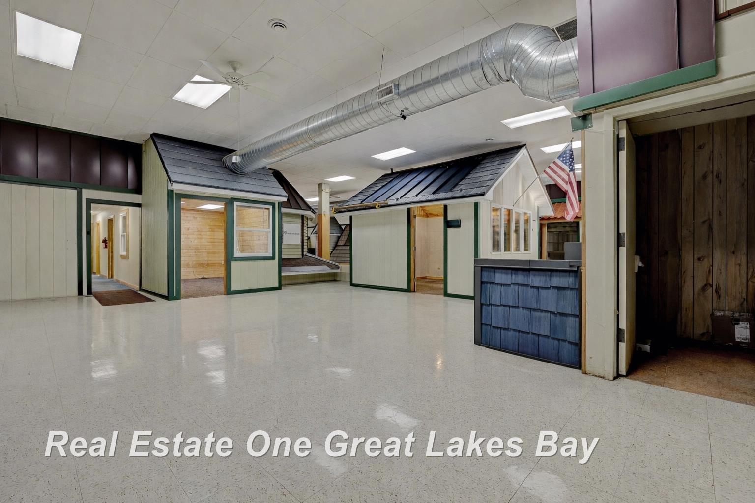 1875 Lansing Road, Charlotte, MI, 48813