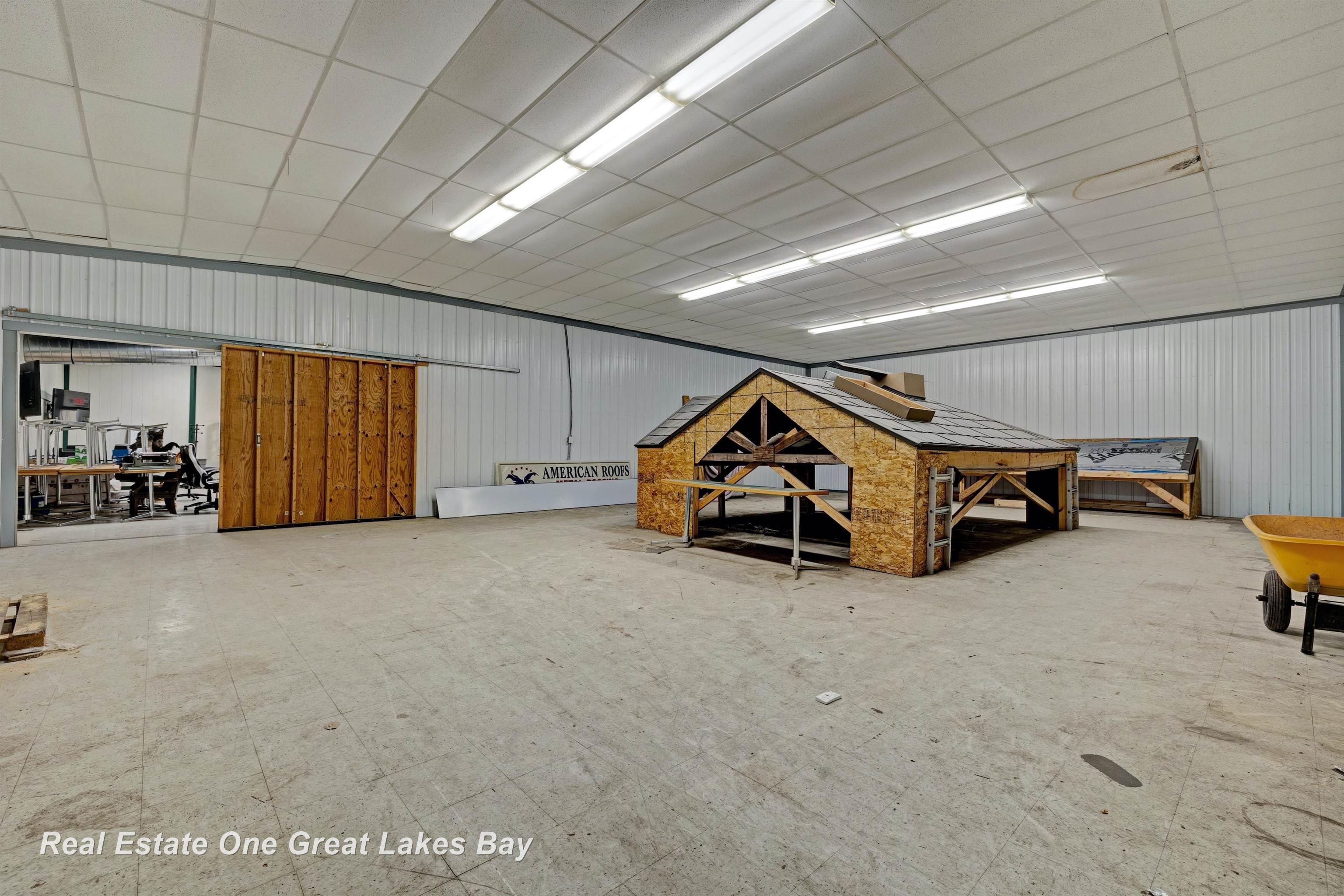 1875 Lansing Road, Charlotte, MI, 48813