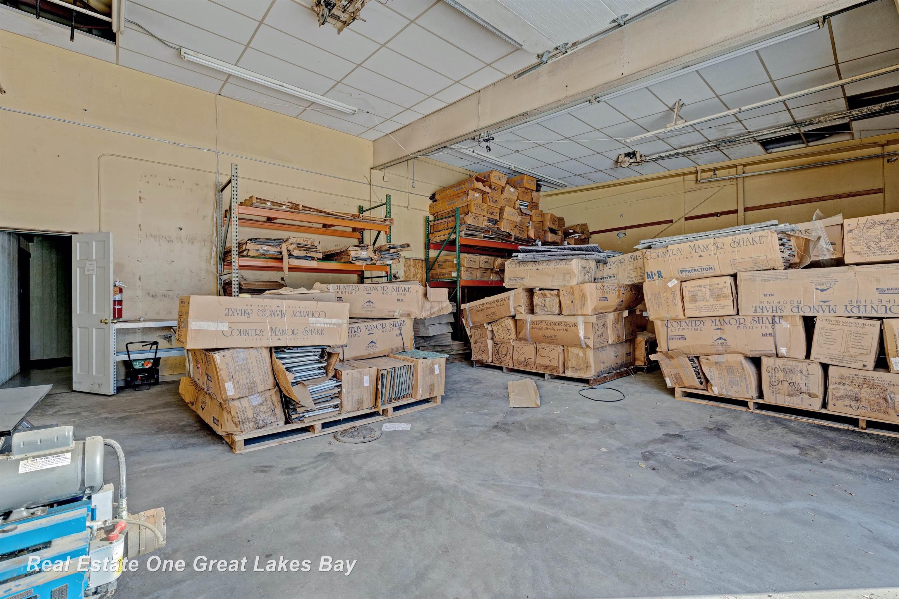 1875 Lansing Road, Charlotte, MI, 48813