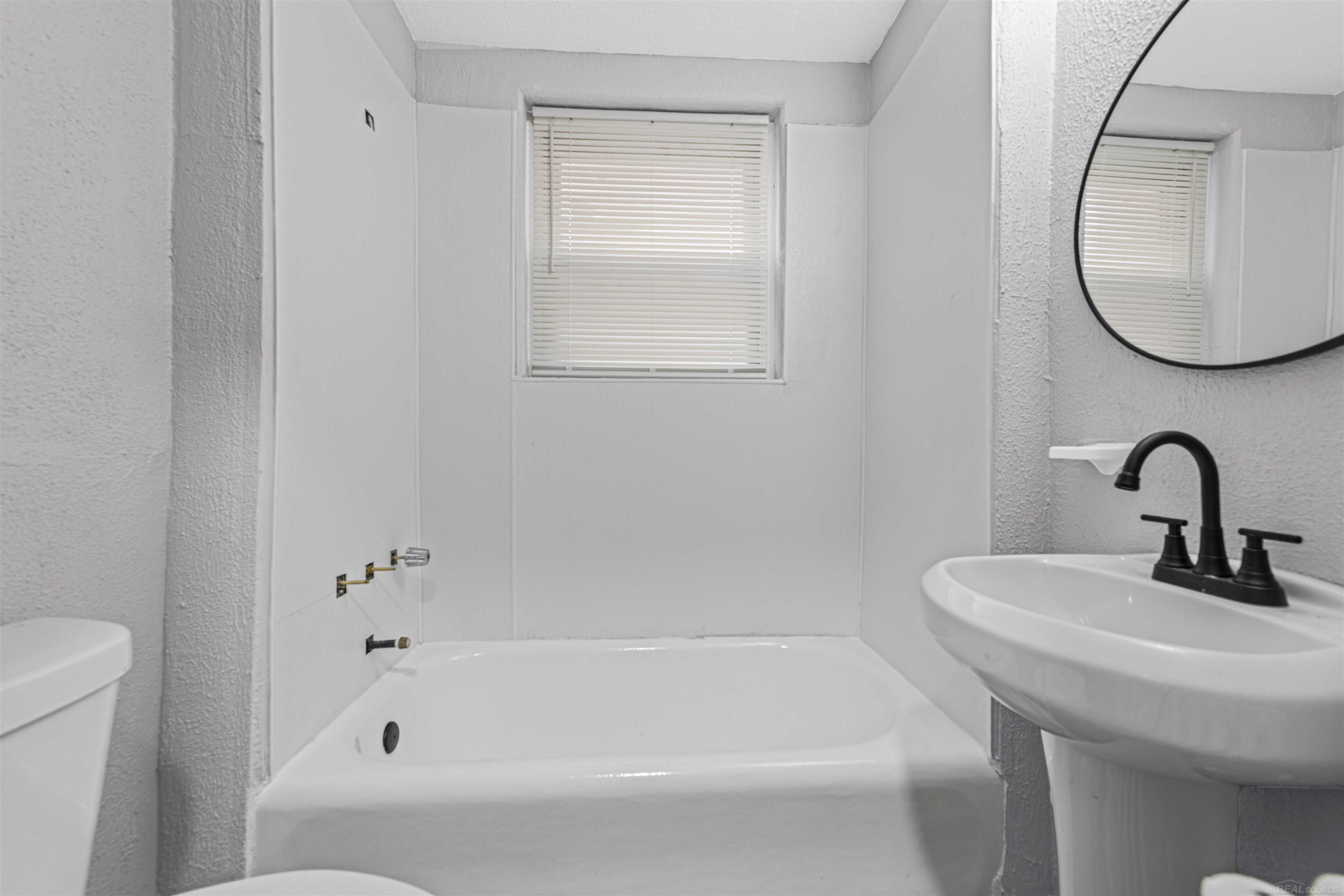 3205 Kendall Street, Detroit, MI, 48238