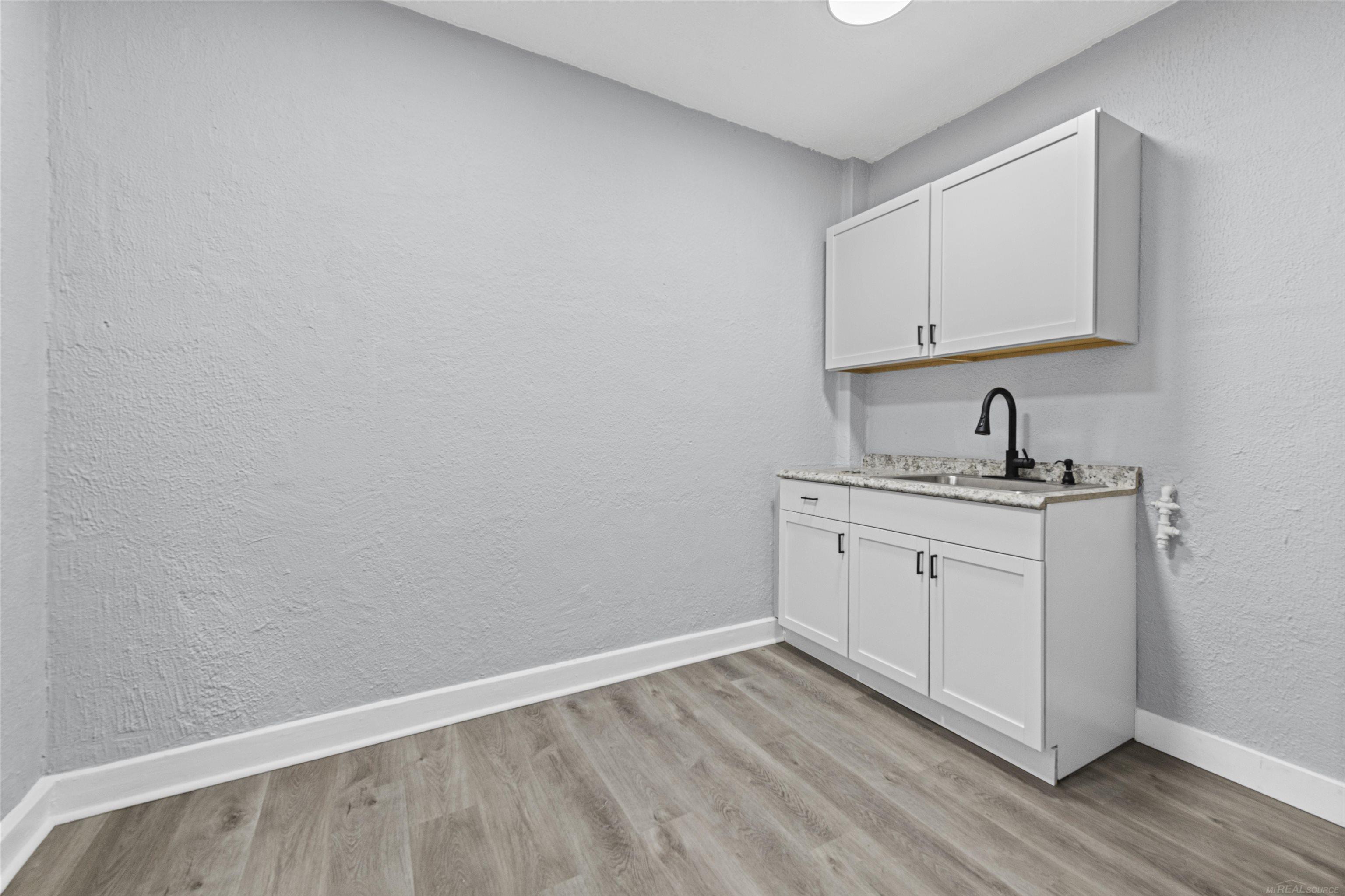 3205 Kendall Street, Detroit, MI, 48238