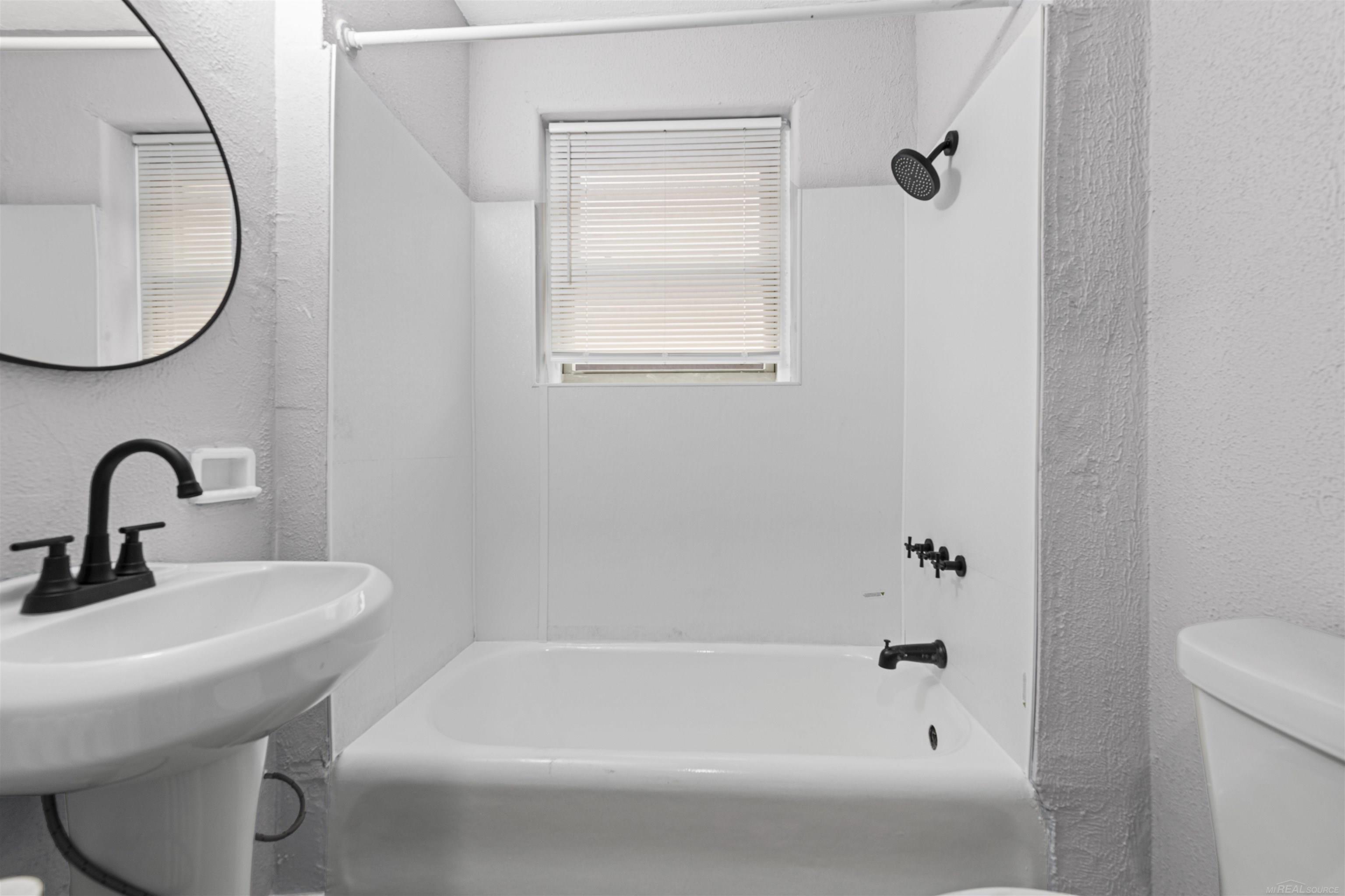 3205 Kendall Street, Detroit, MI, 48238