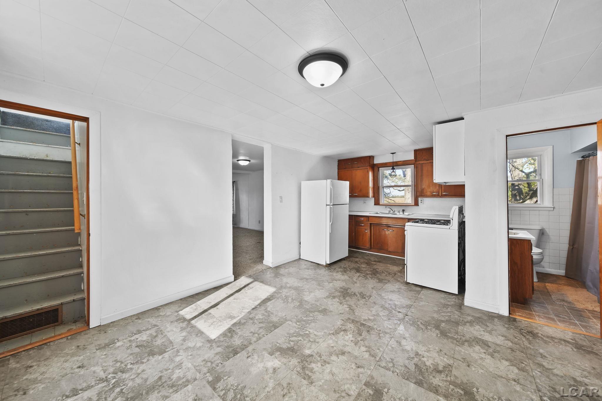 11057 Arnold Highway, Jasper, MI, 49248