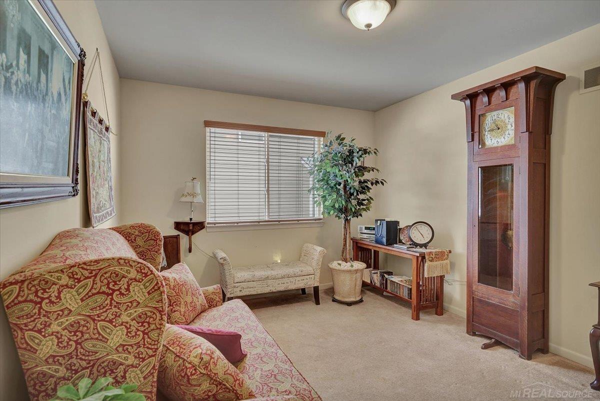 Chesterfield Twp, MI, 48051