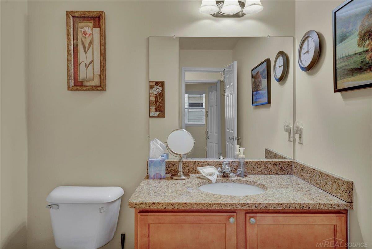 Chesterfield Twp, MI, 48051