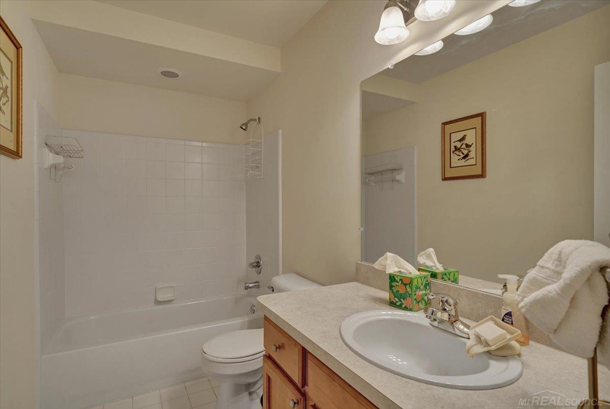 Chesterfield Twp, MI, 48051