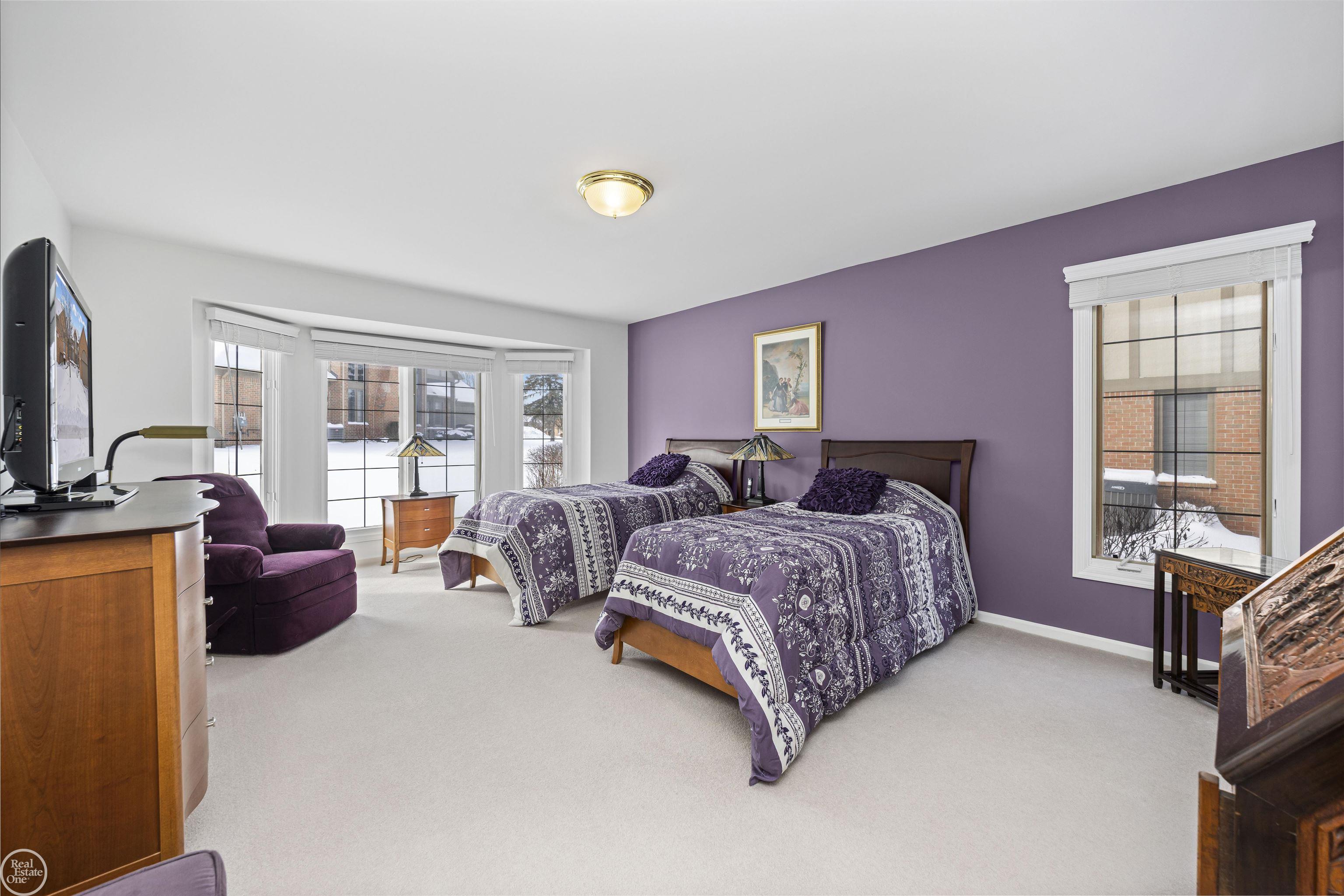 2800 Marissa Way, Shelby Twp, MI, 48316