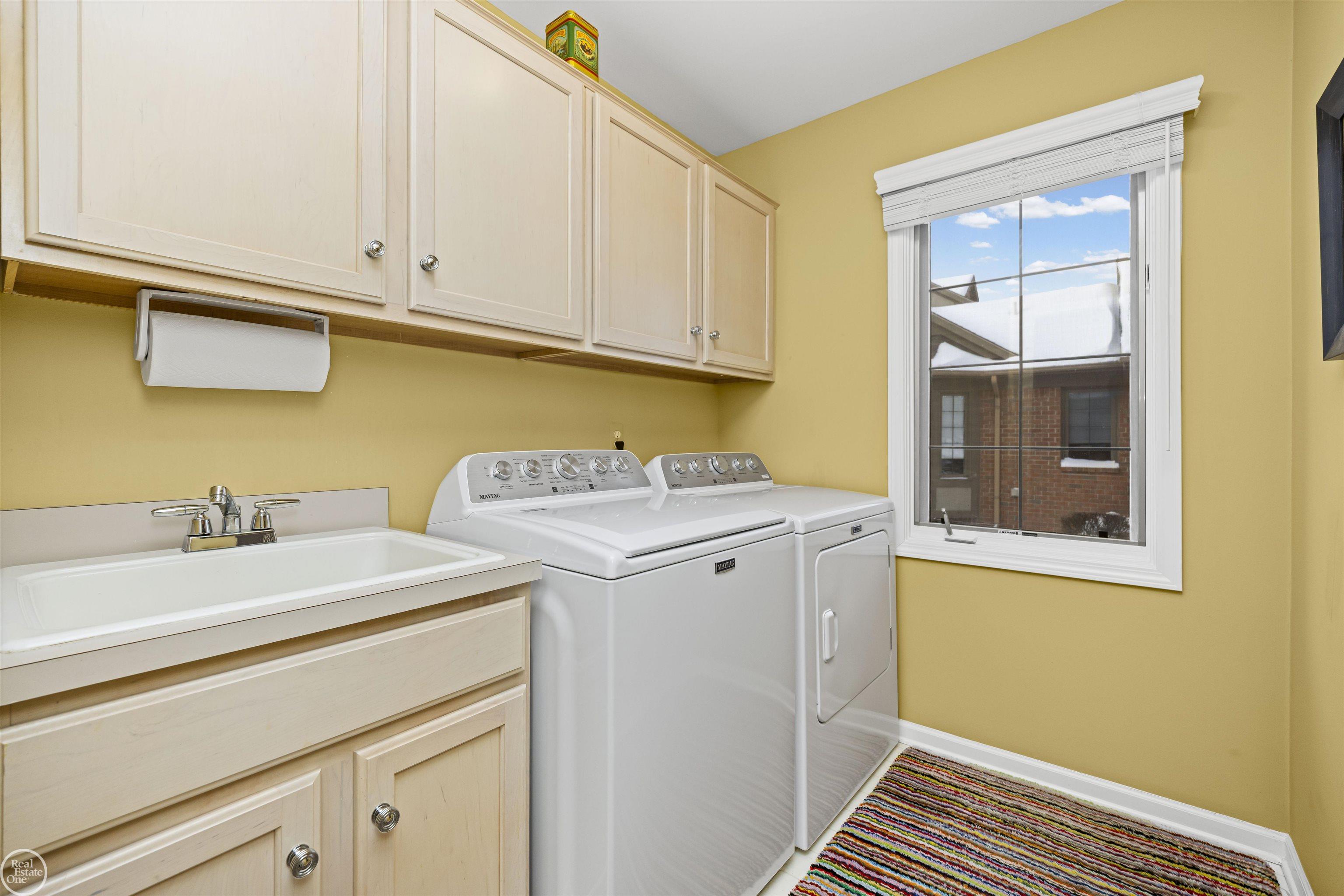 2800 Marissa Way, Shelby Twp, MI, 48316