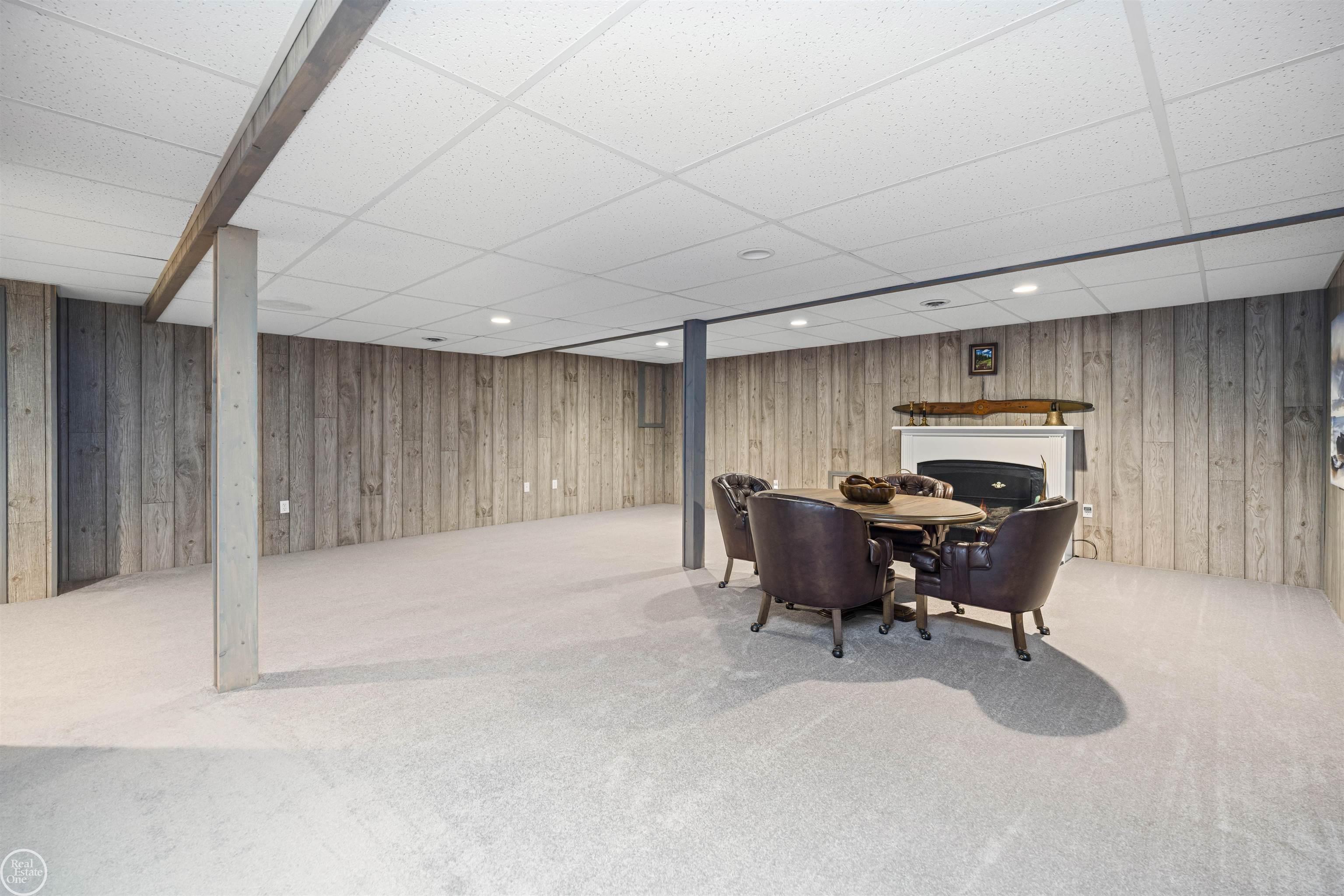 2800 Marissa Way, Shelby Twp, MI, 48316