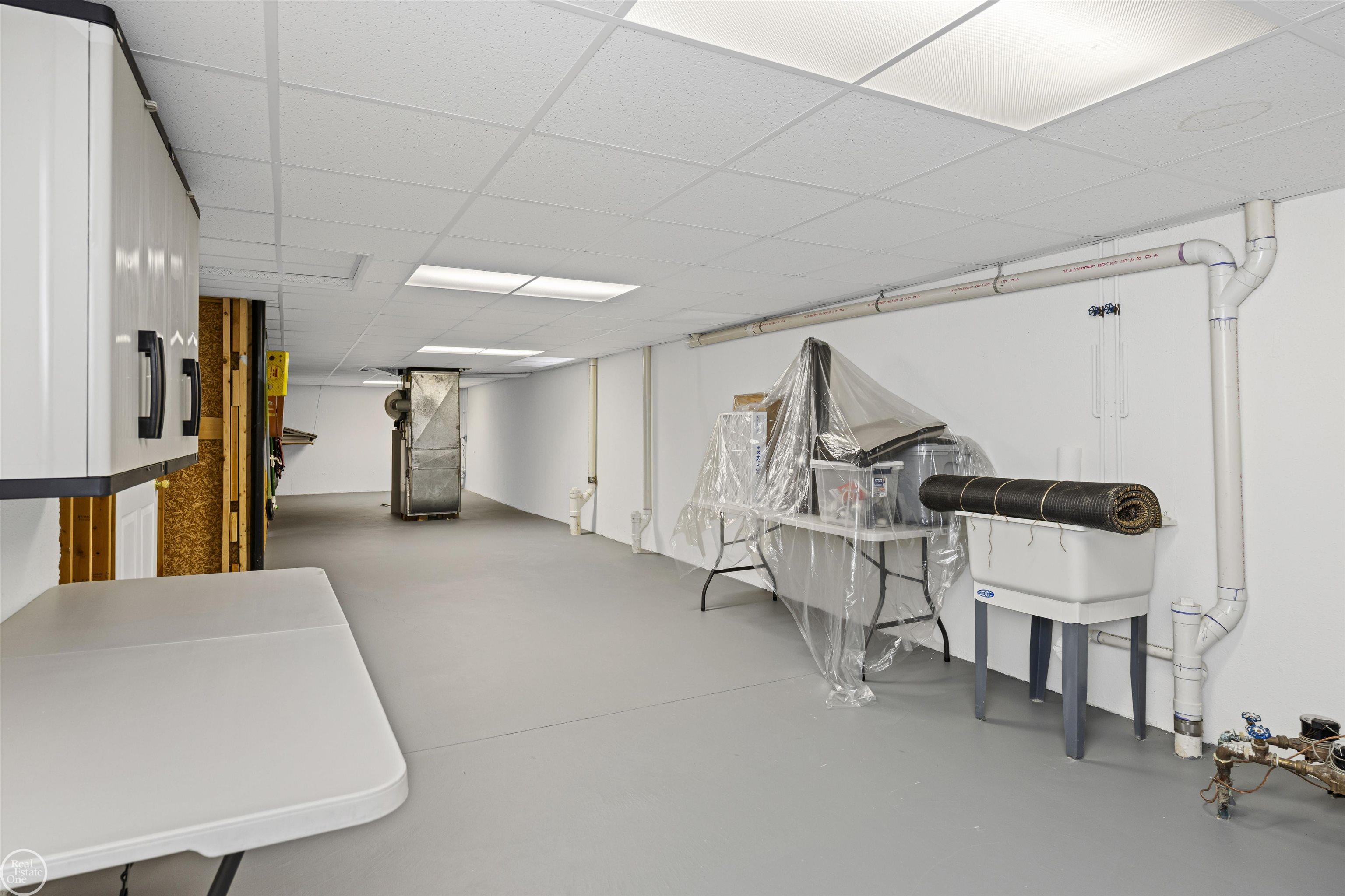 2800 Marissa Way, Shelby Twp, MI, 48316