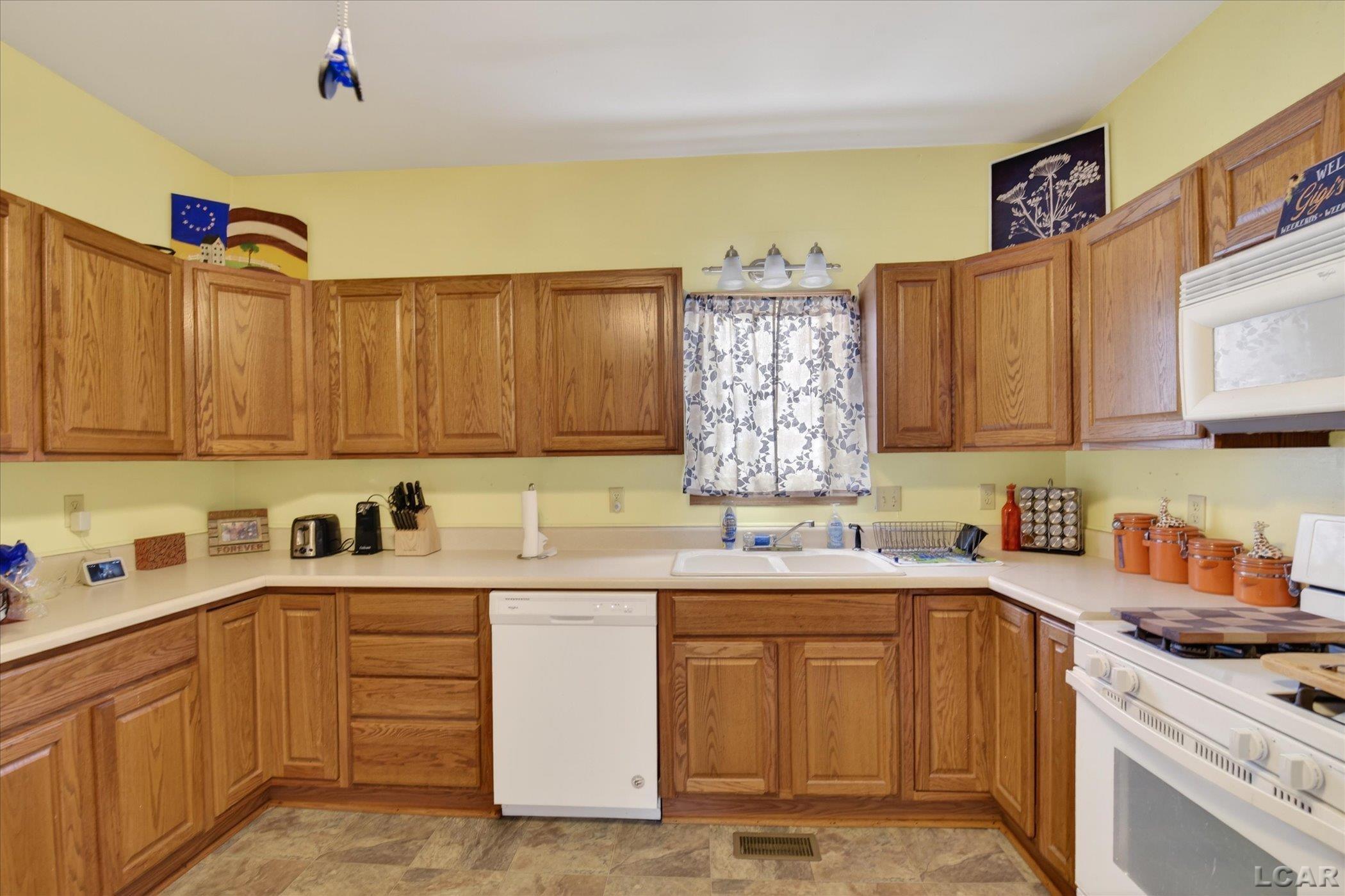 3641 State Street, Clayton, MI, 49235