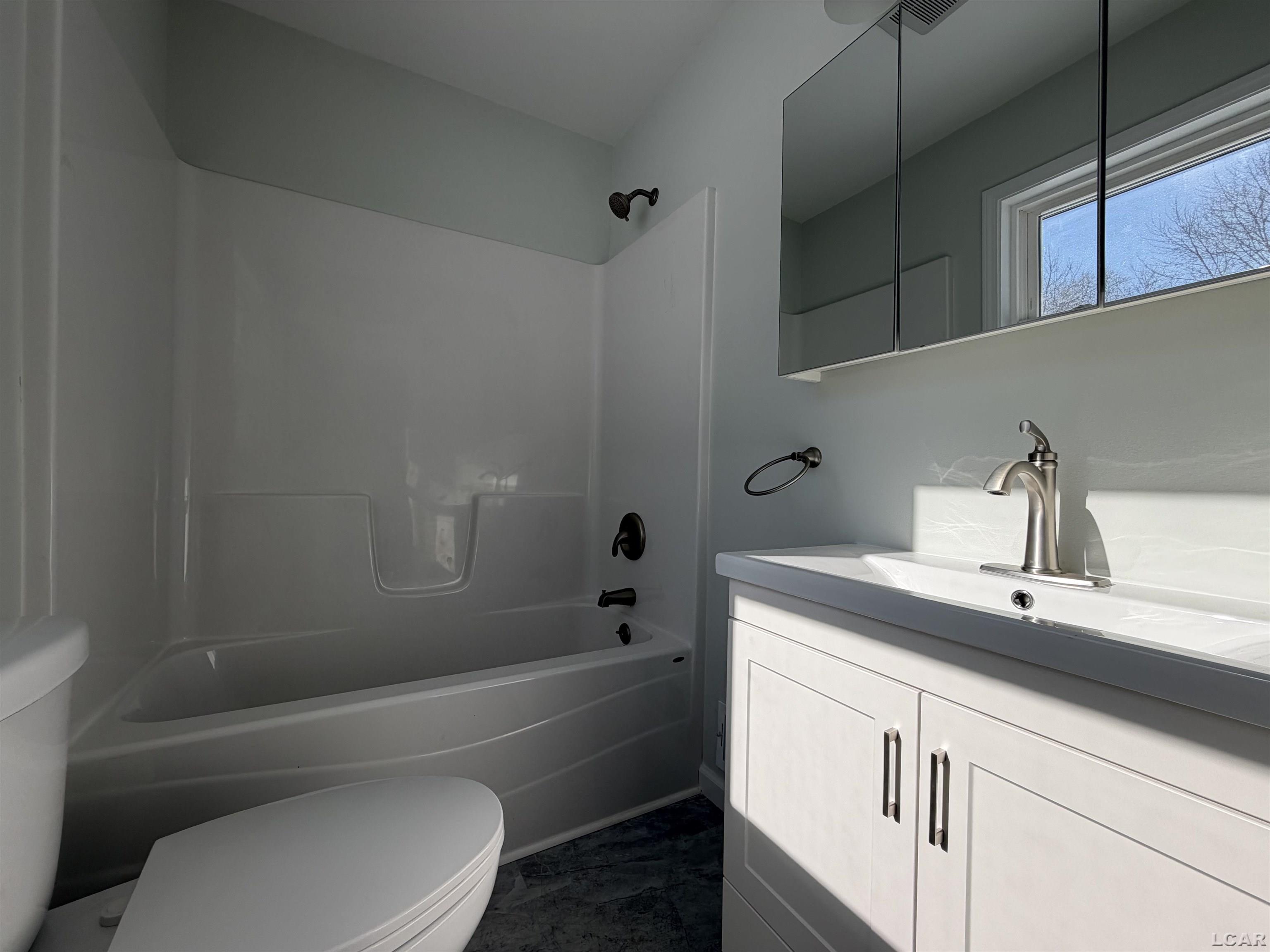 2901 Gady Road, Adrian, MI, 49221