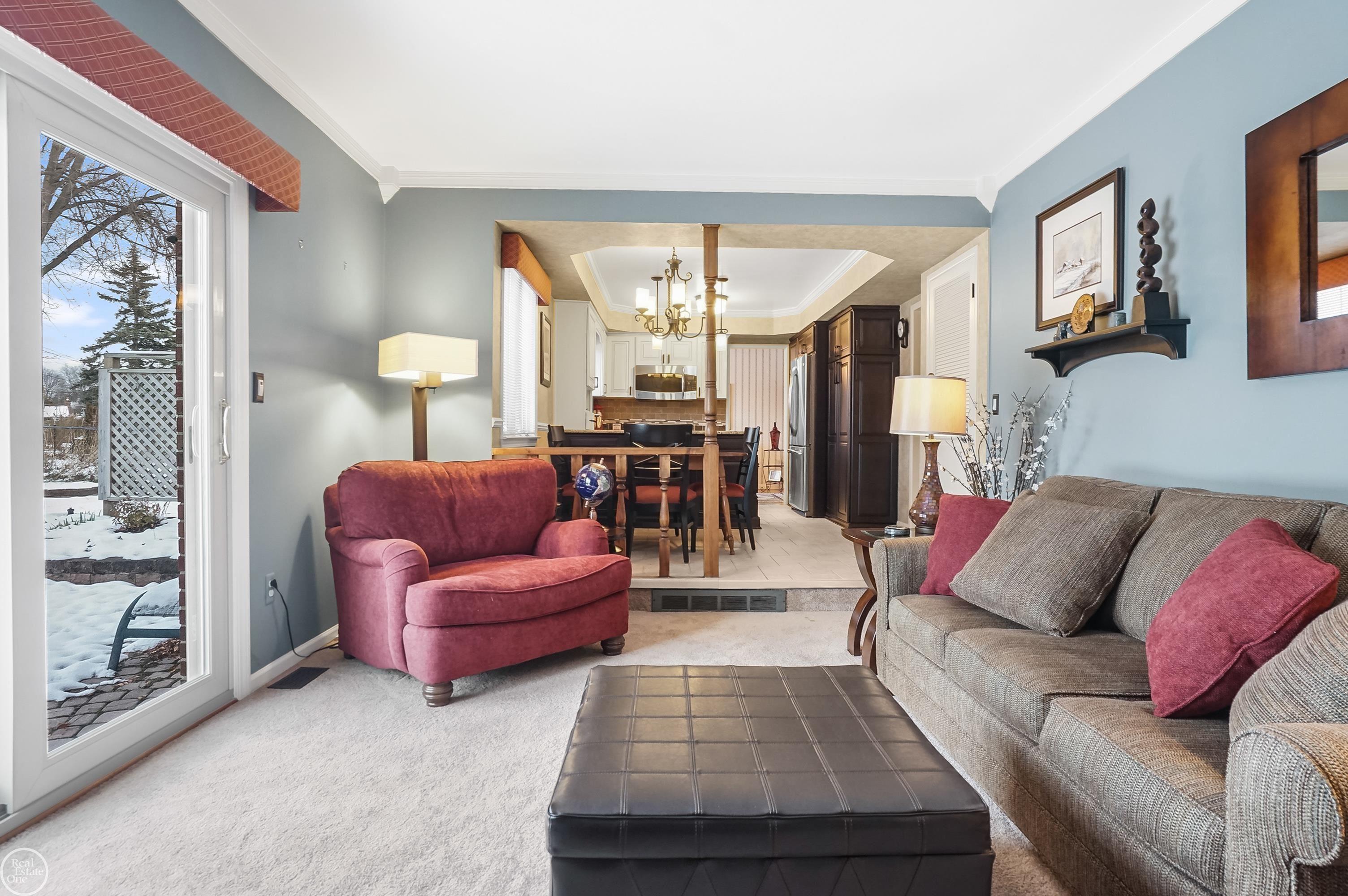 Sterling Heights, MI, 48310