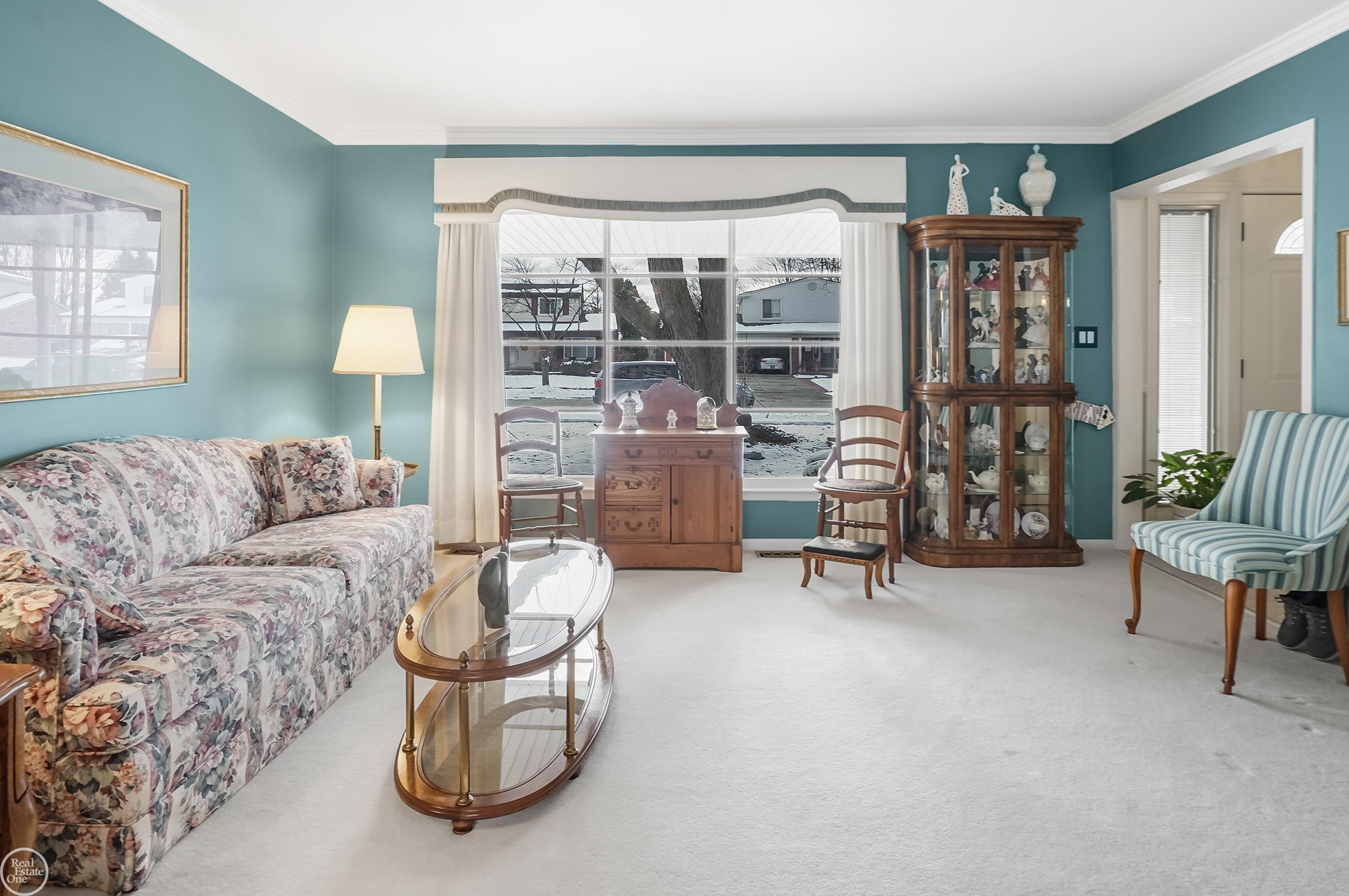 Sterling Heights, MI, 48310